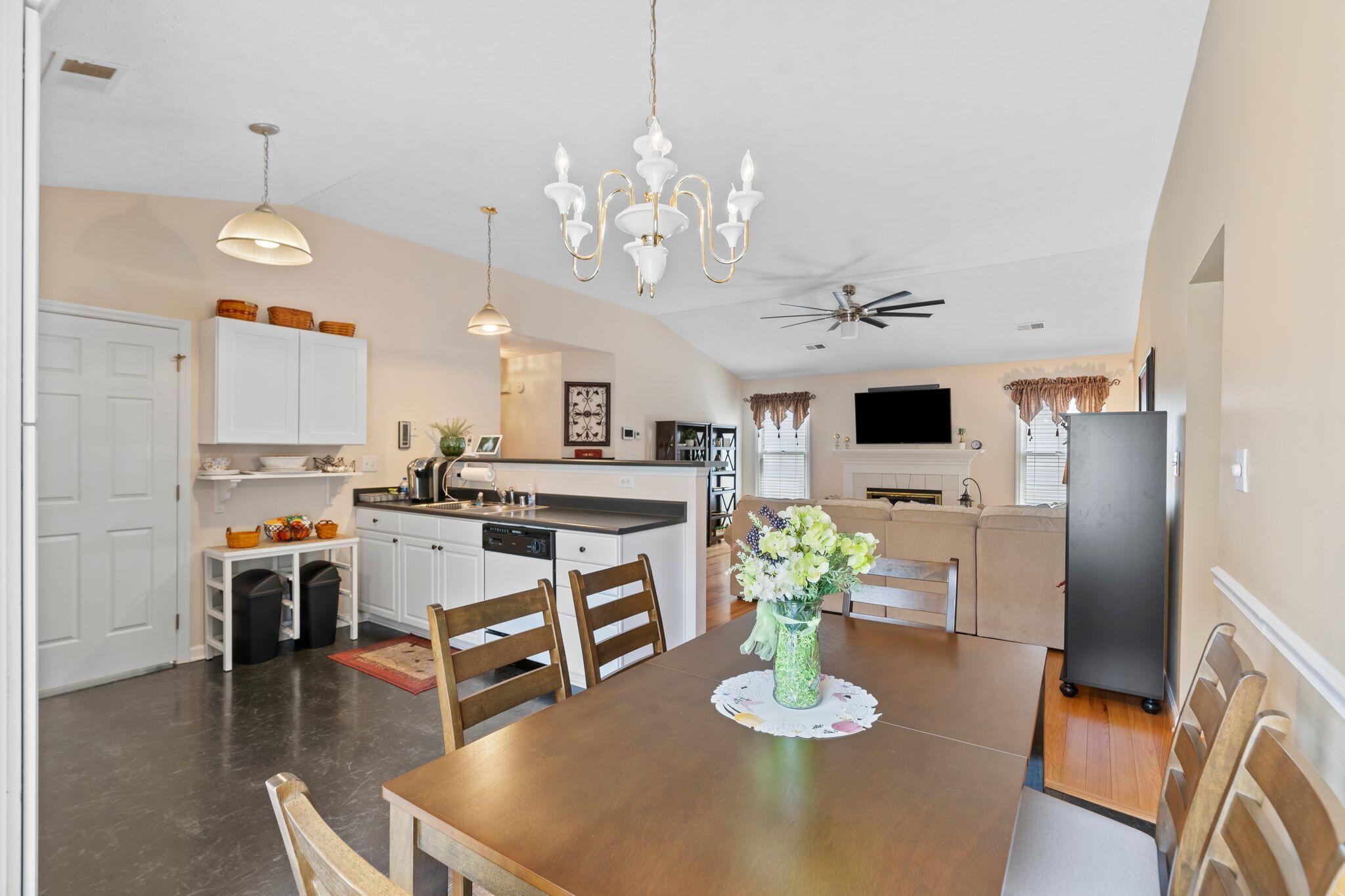 2920 Masters View Road