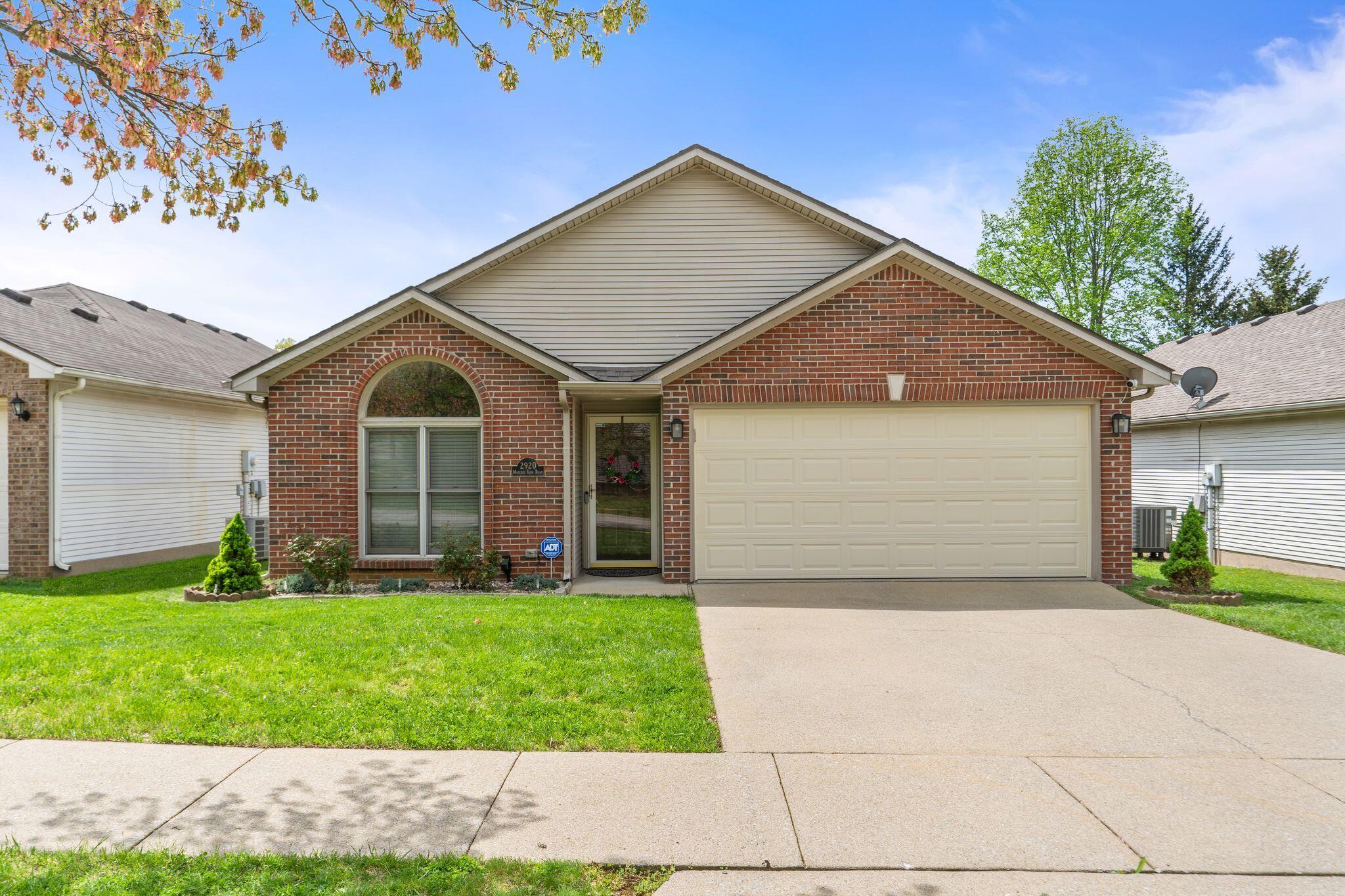 2920 Masters View Road