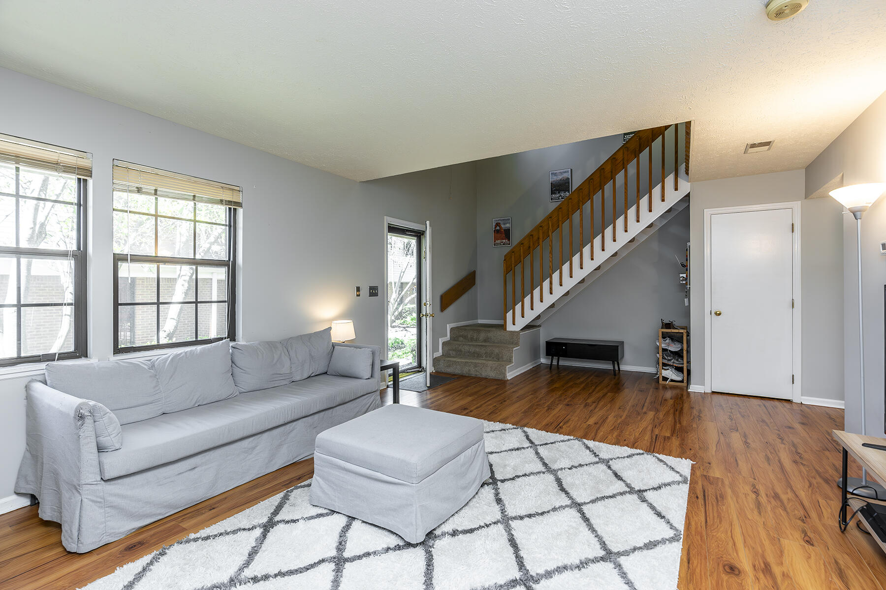 3441 Laredo Drive Unit: 21