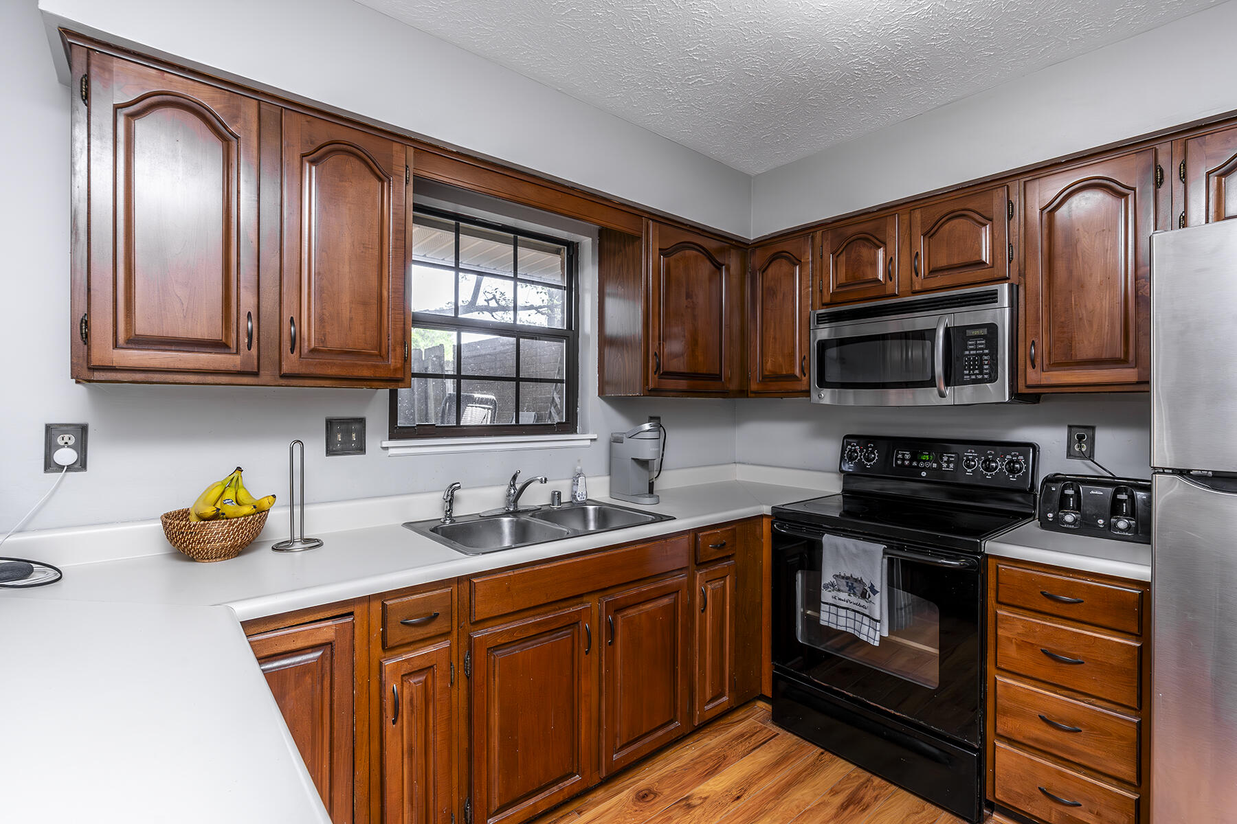 3441 Laredo Drive Unit: 21