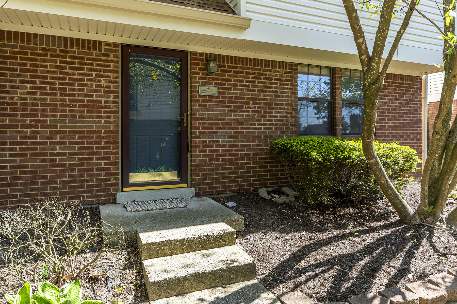 3441 Laredo Drive Unit: 21