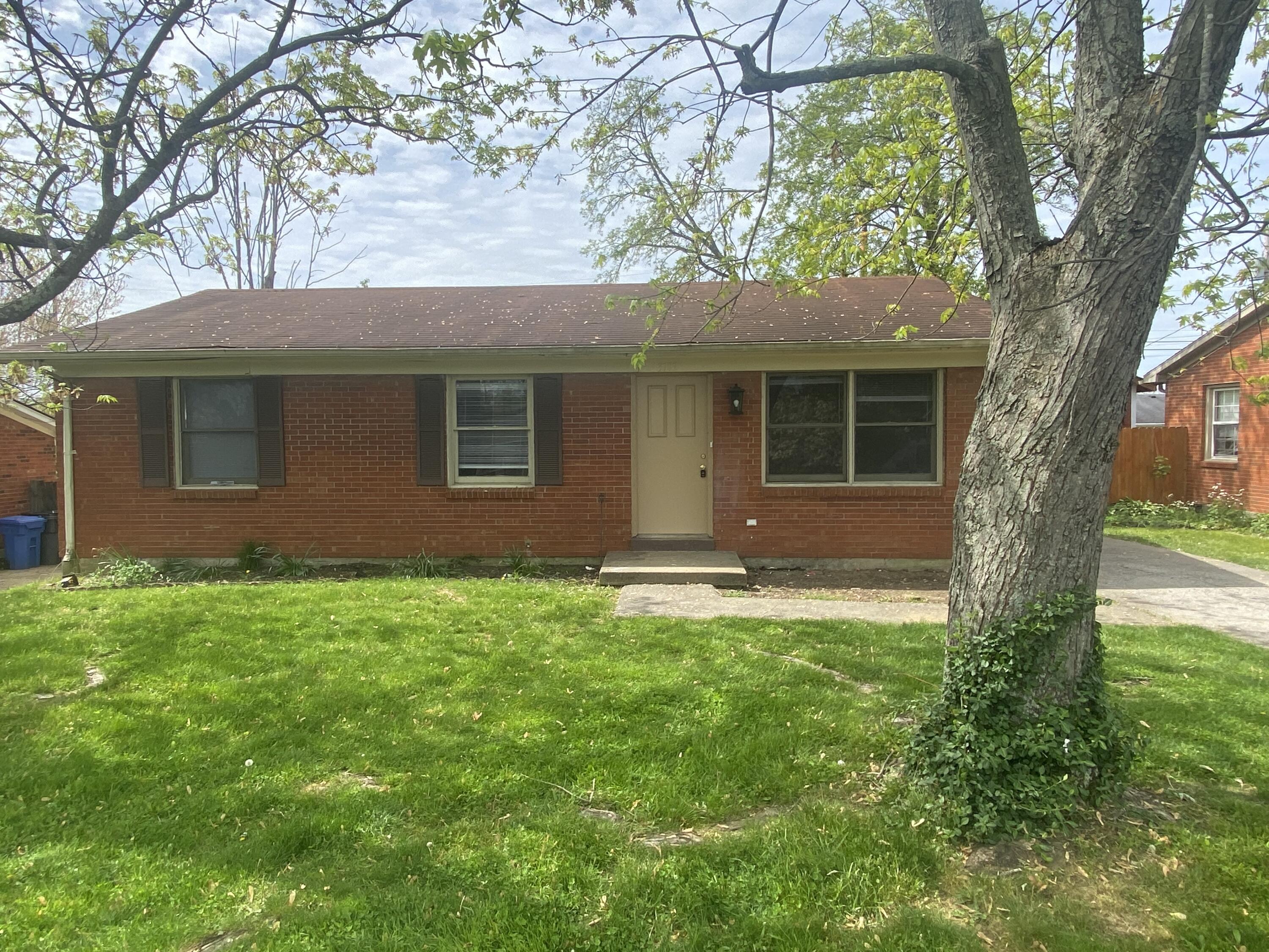 3777 Red River Drive