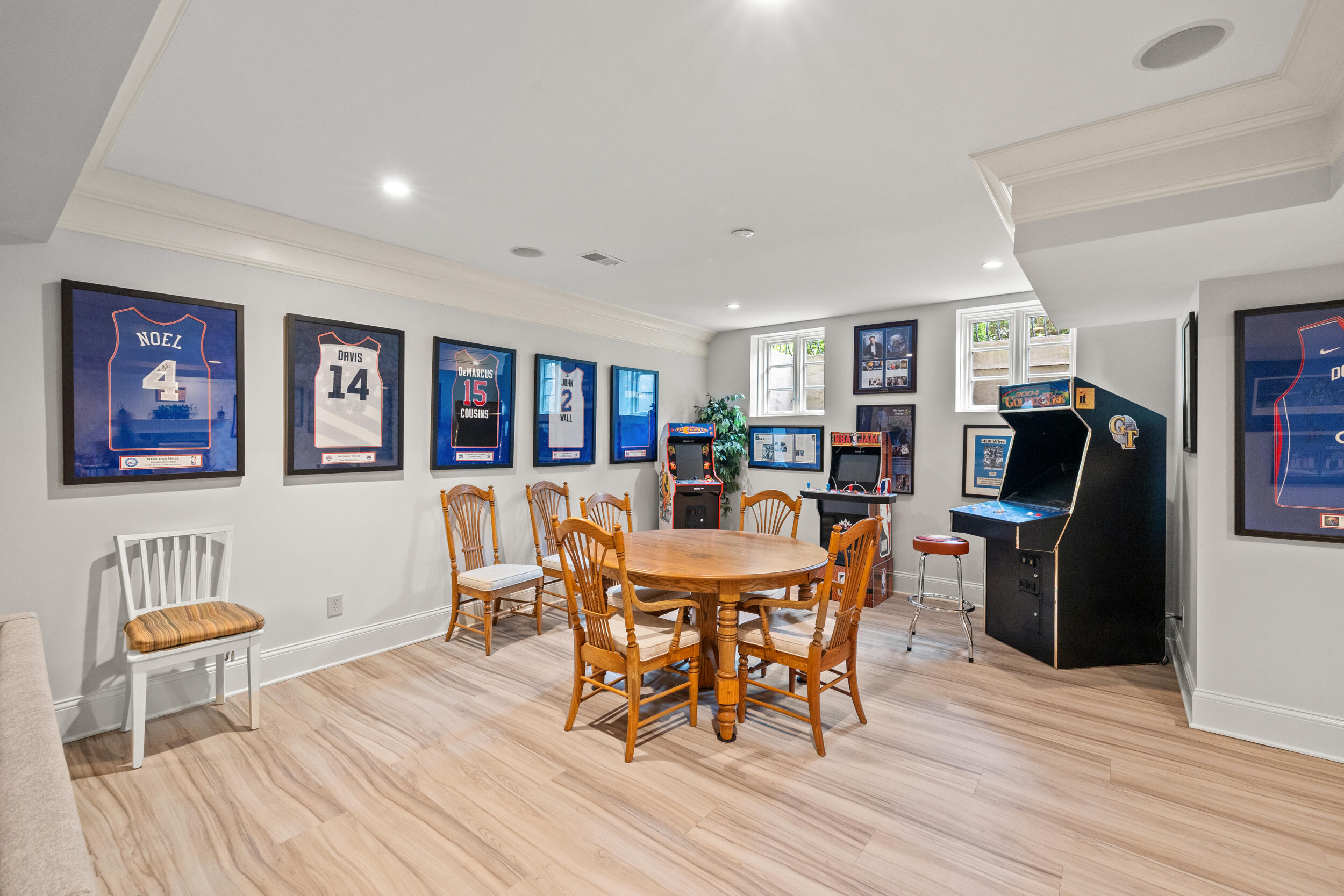 1732-1736 Richmond Road