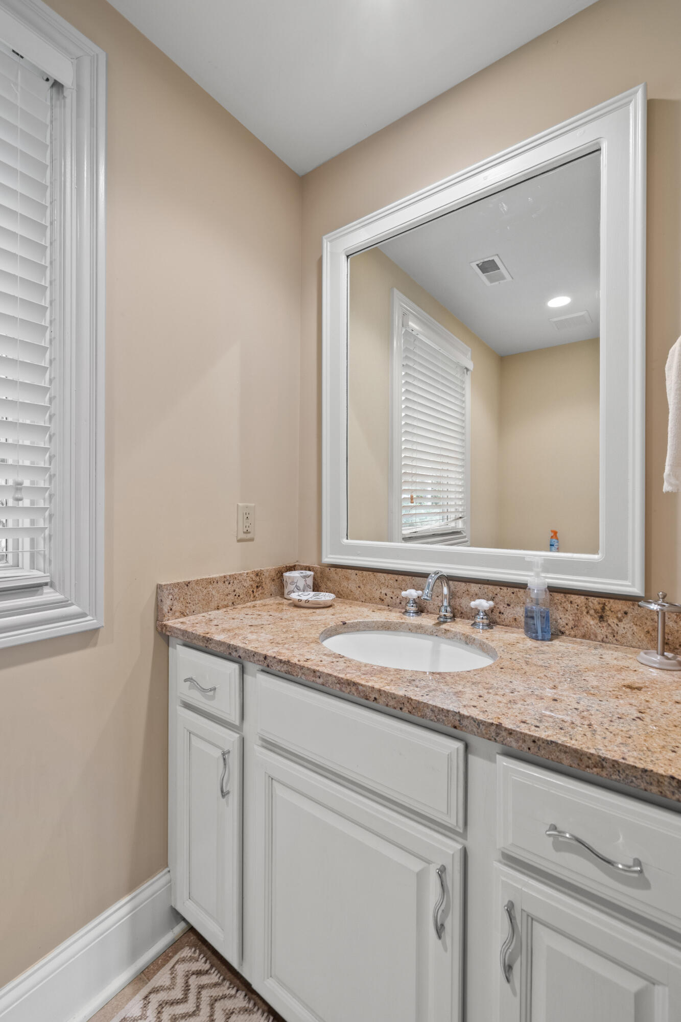 1732-1736 Richmond Road