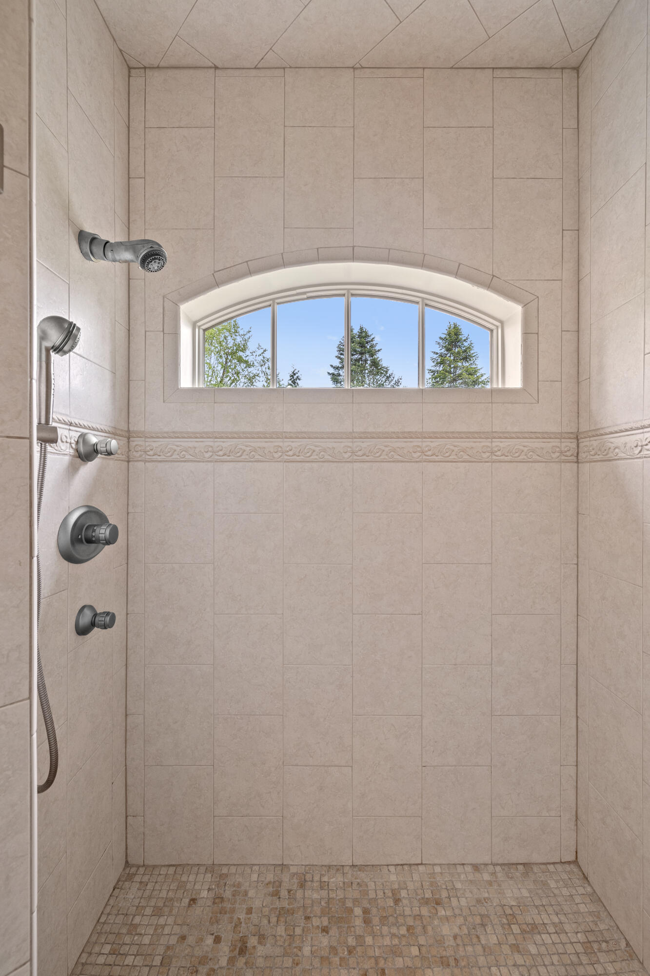 1732-1736 Richmond Road