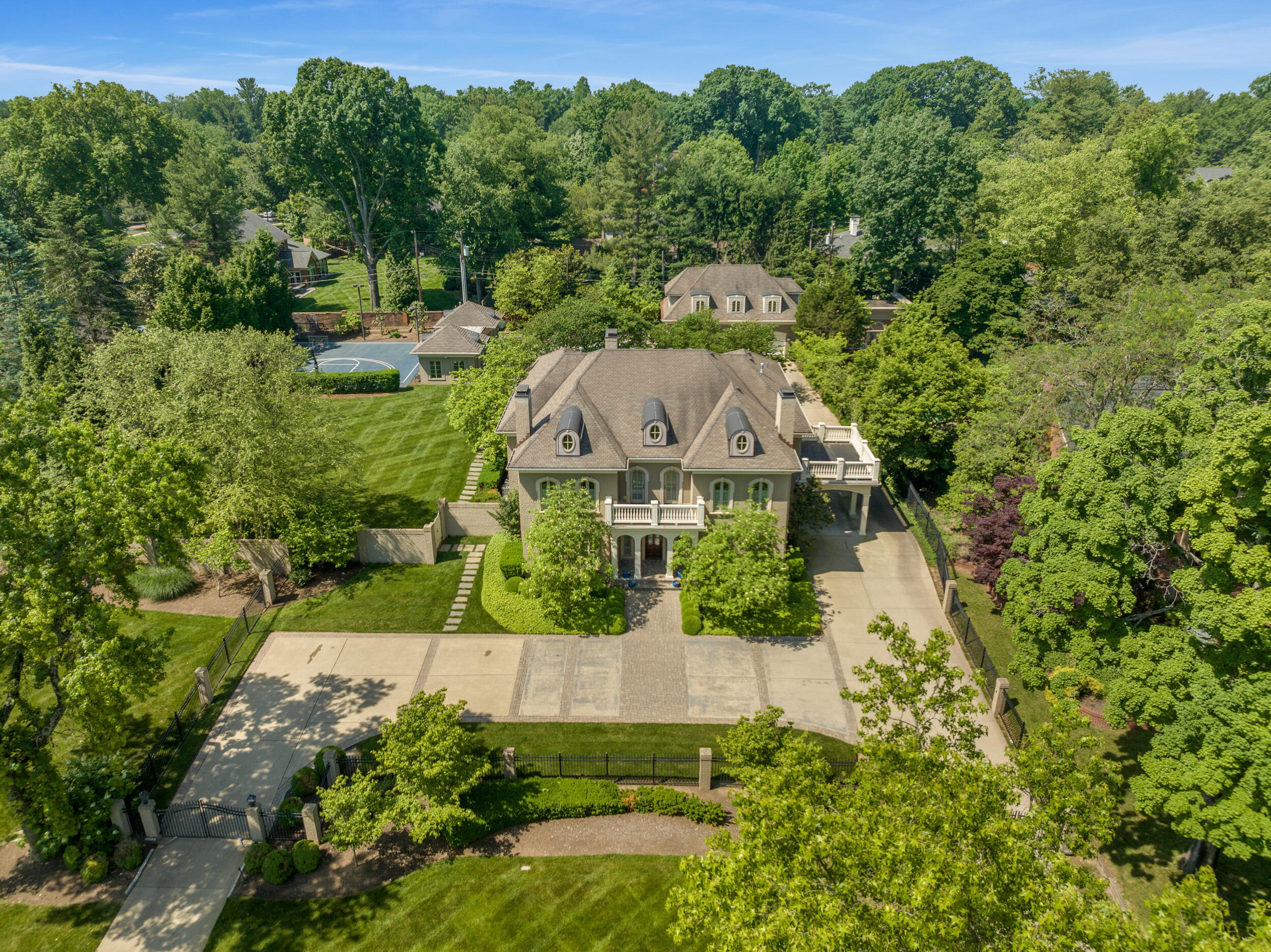 1732-1736 Richmond Road