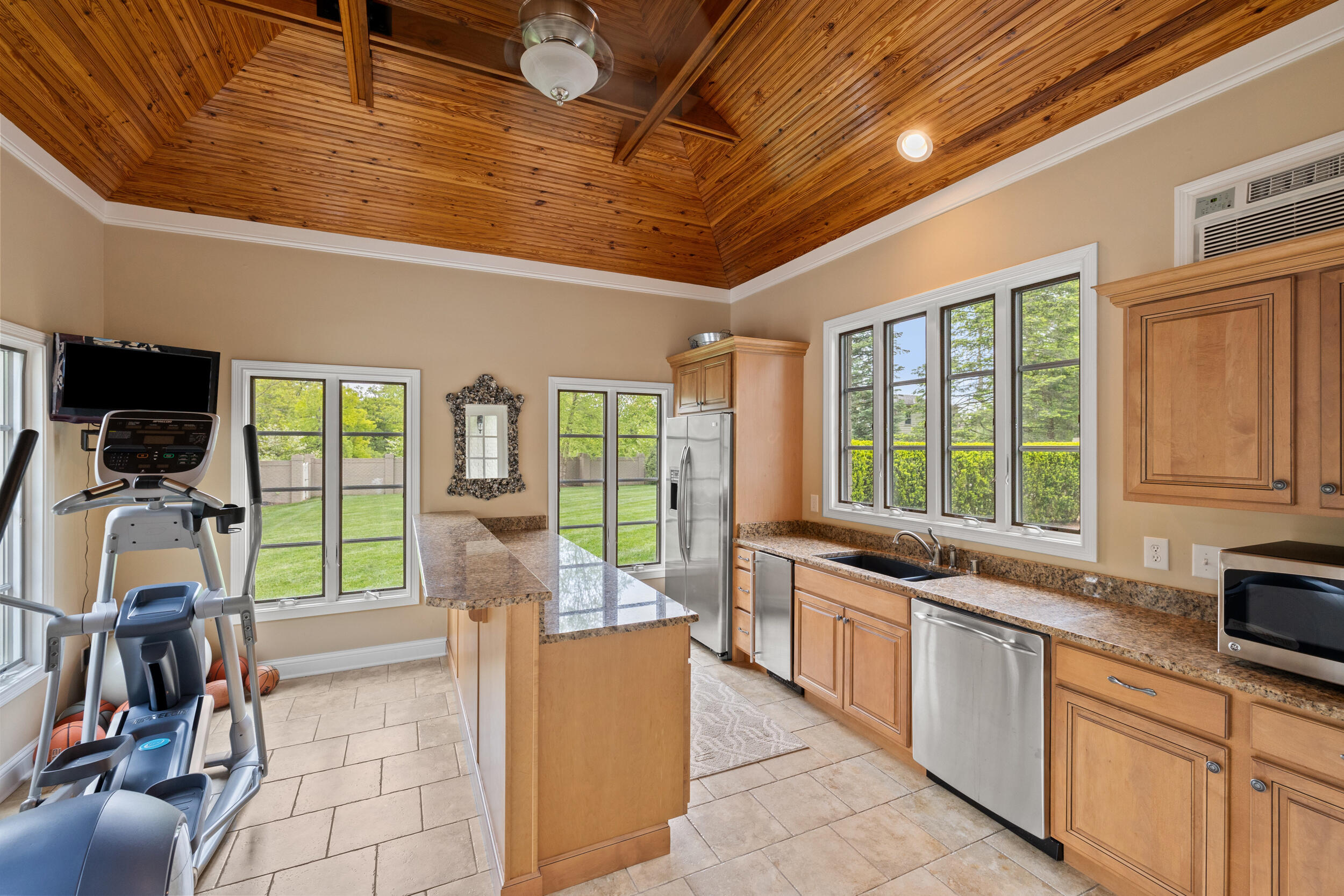 1732-1736 Richmond Road