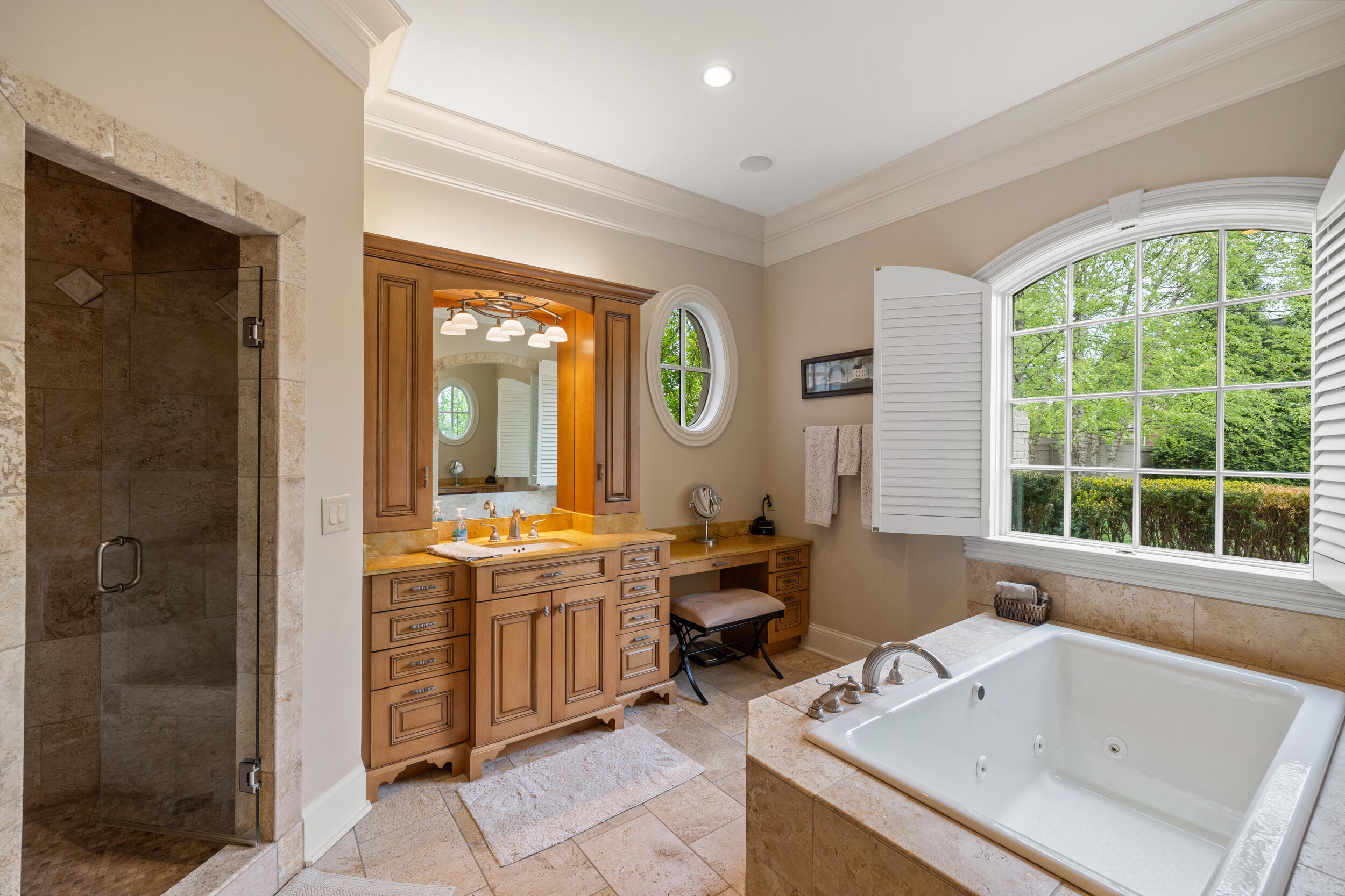 1732-1736 Richmond Road