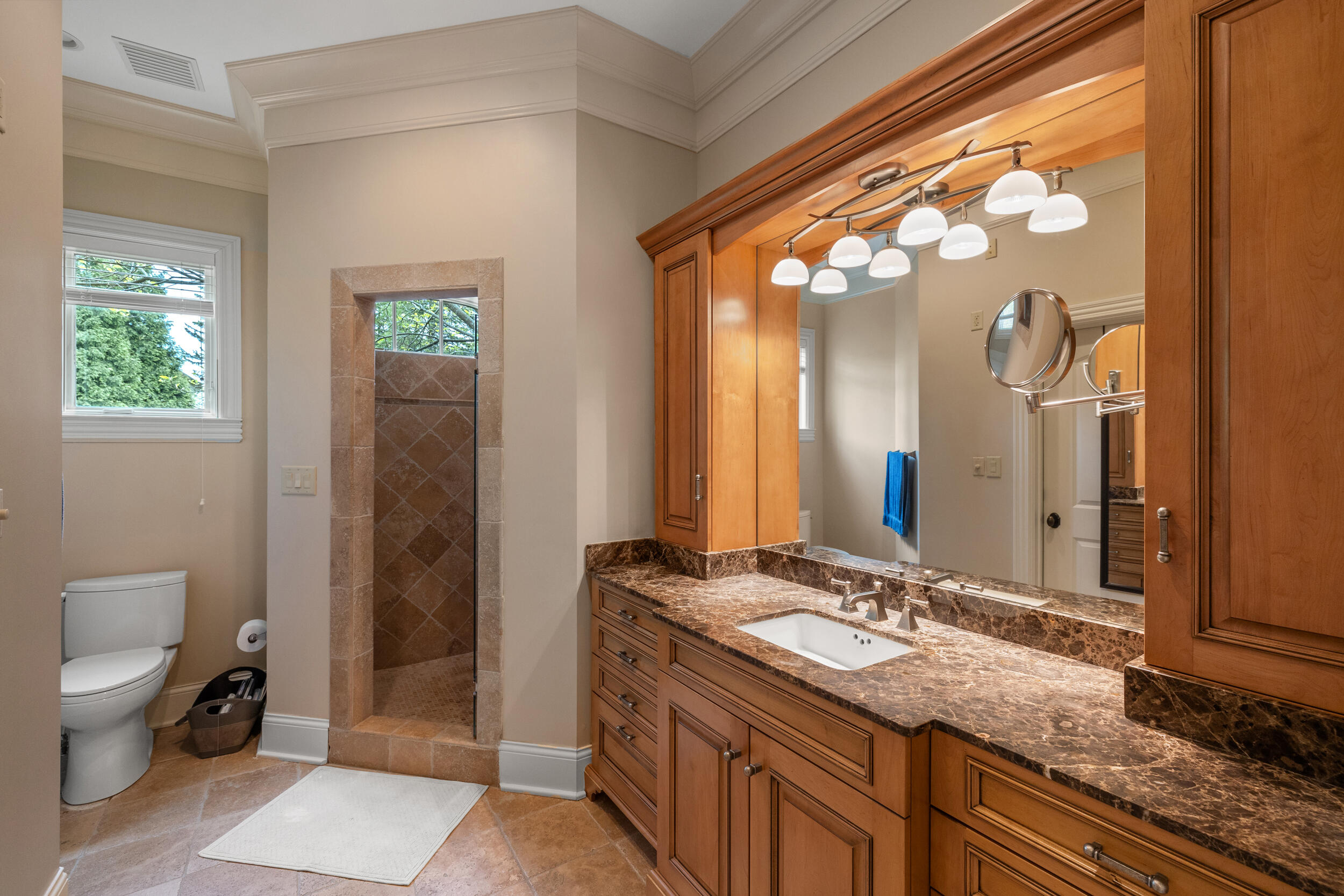 1732-1736 Richmond Road