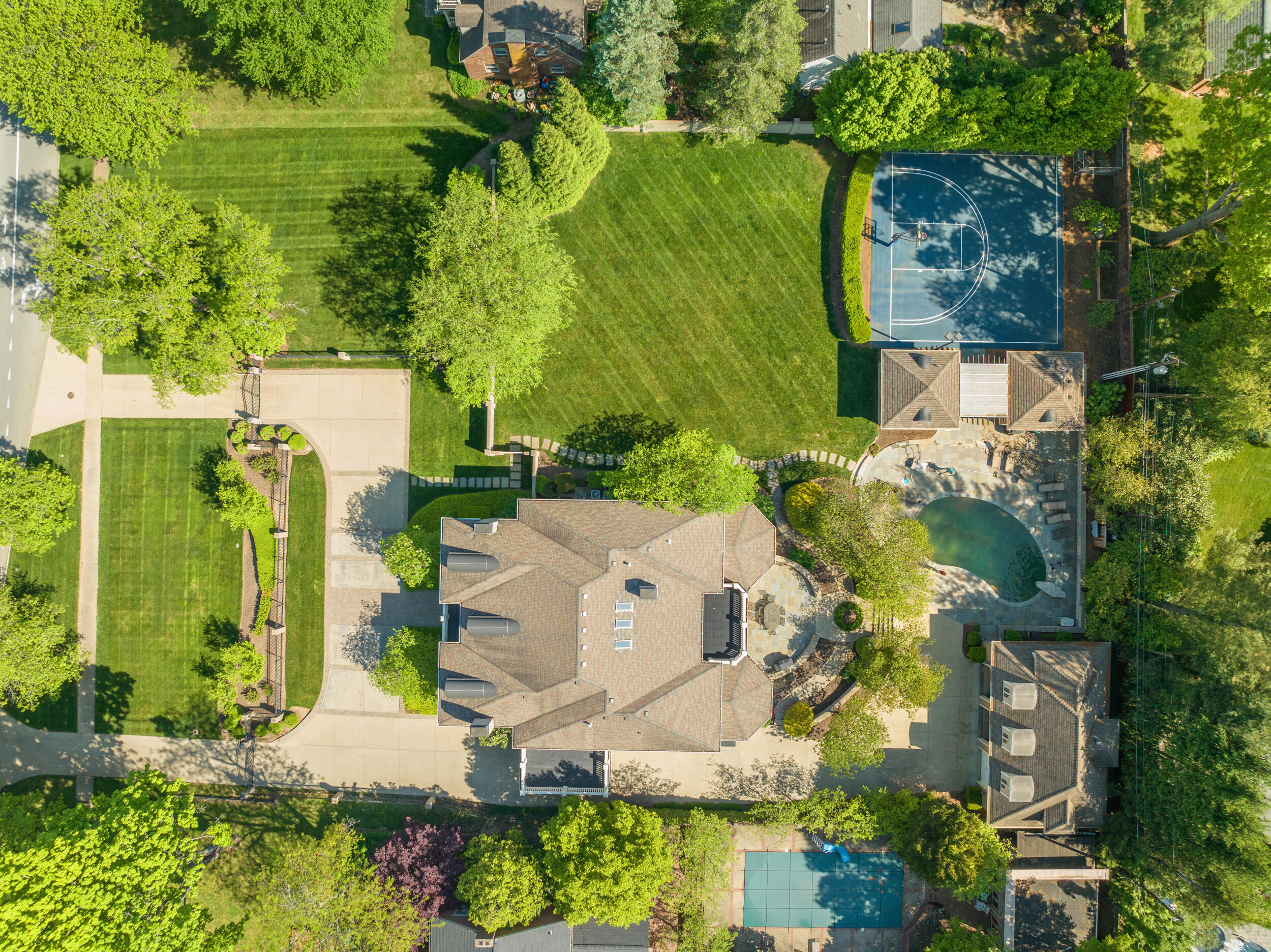 1732-1736 Richmond Road