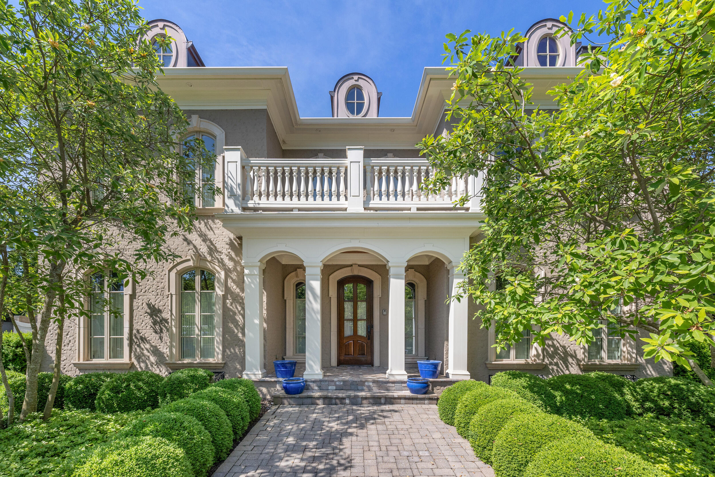 1732-1736 Richmond Road