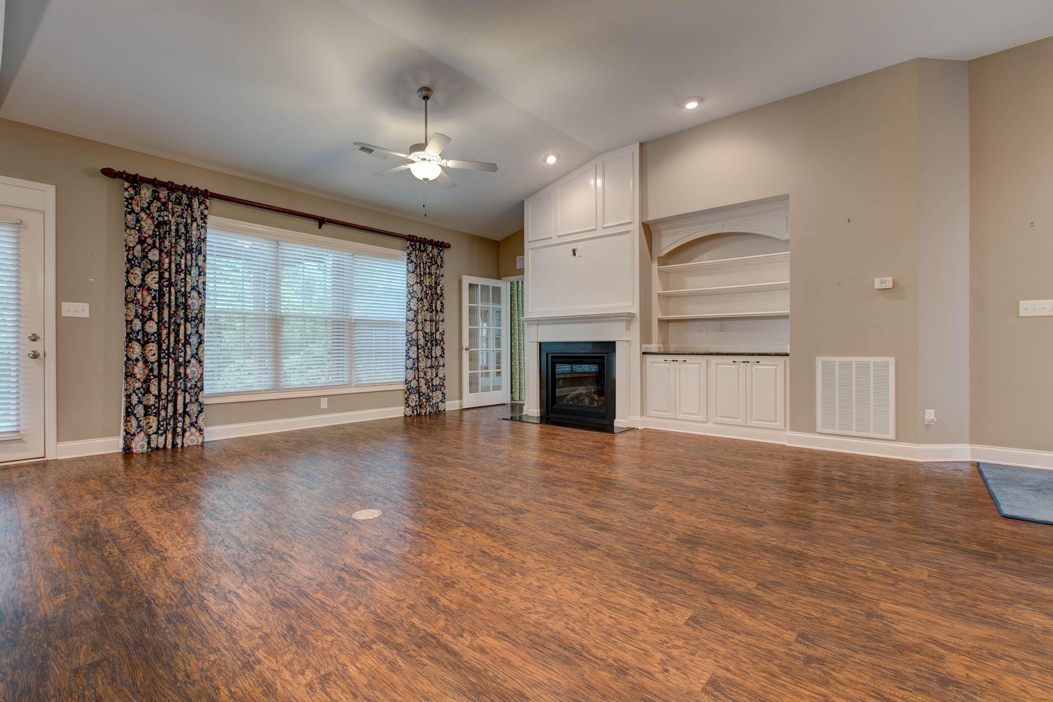 3837 Castlebridge Lane