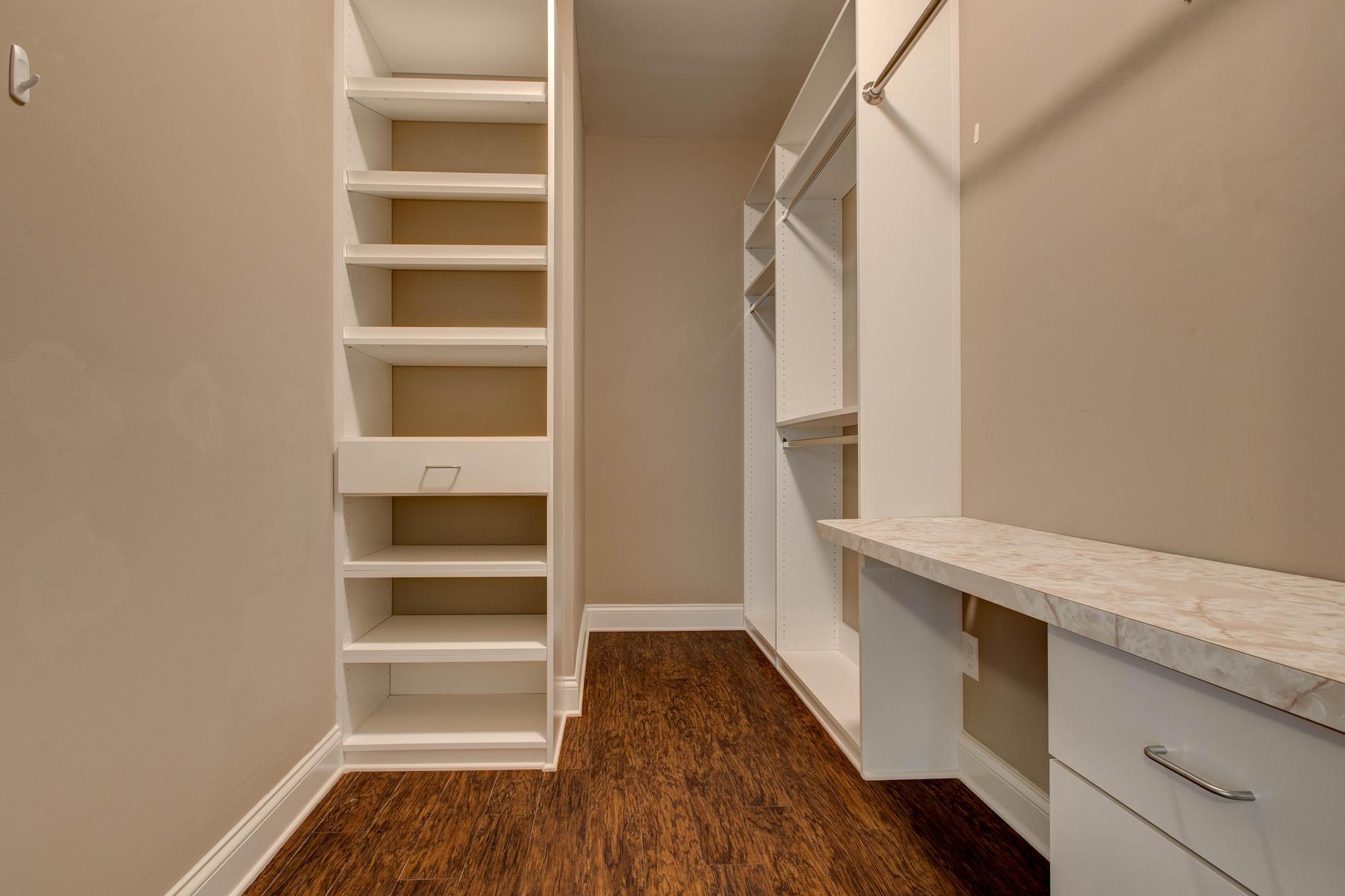 3837 Castlebridge Lane