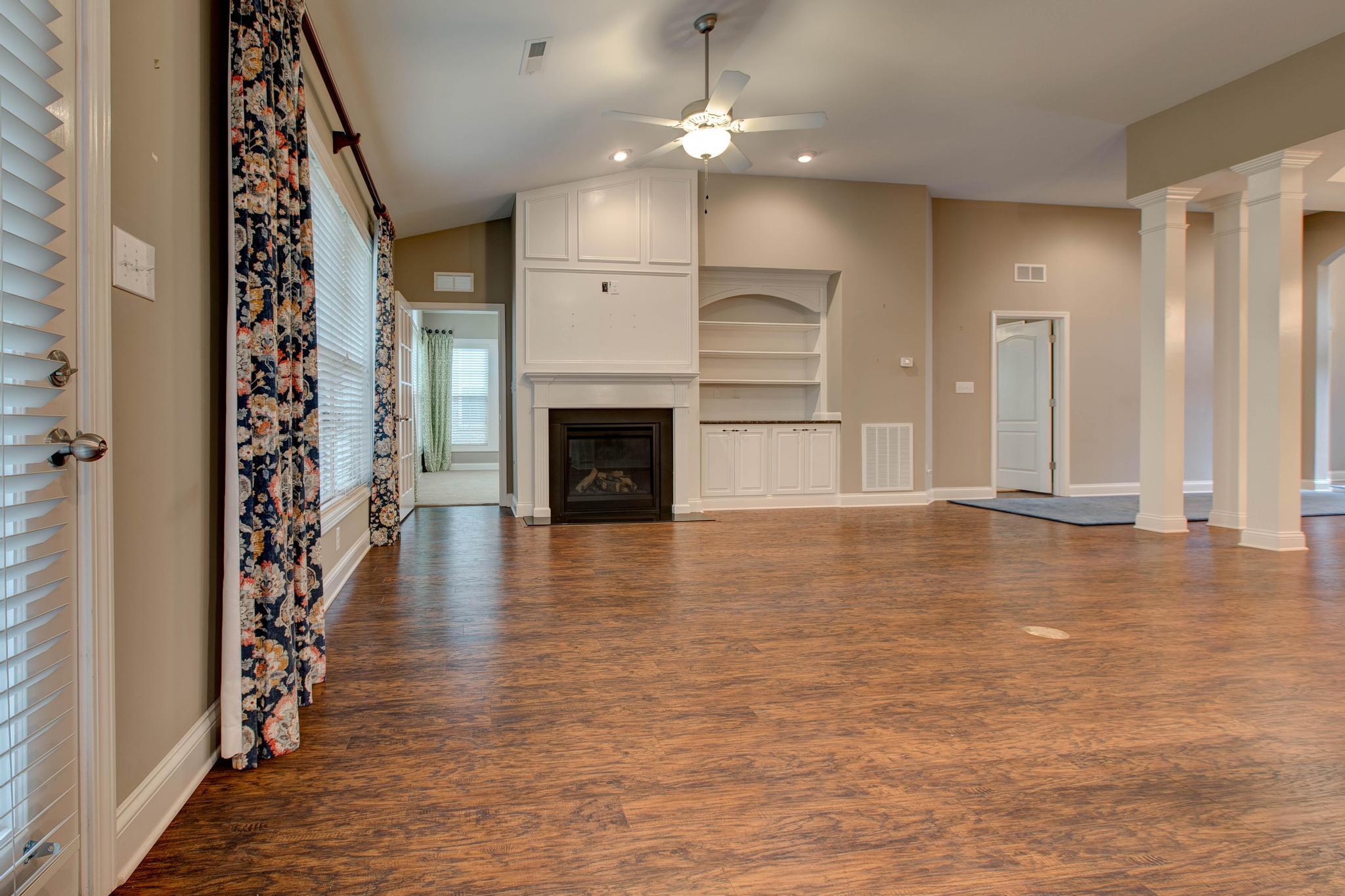 3837 Castlebridge Lane