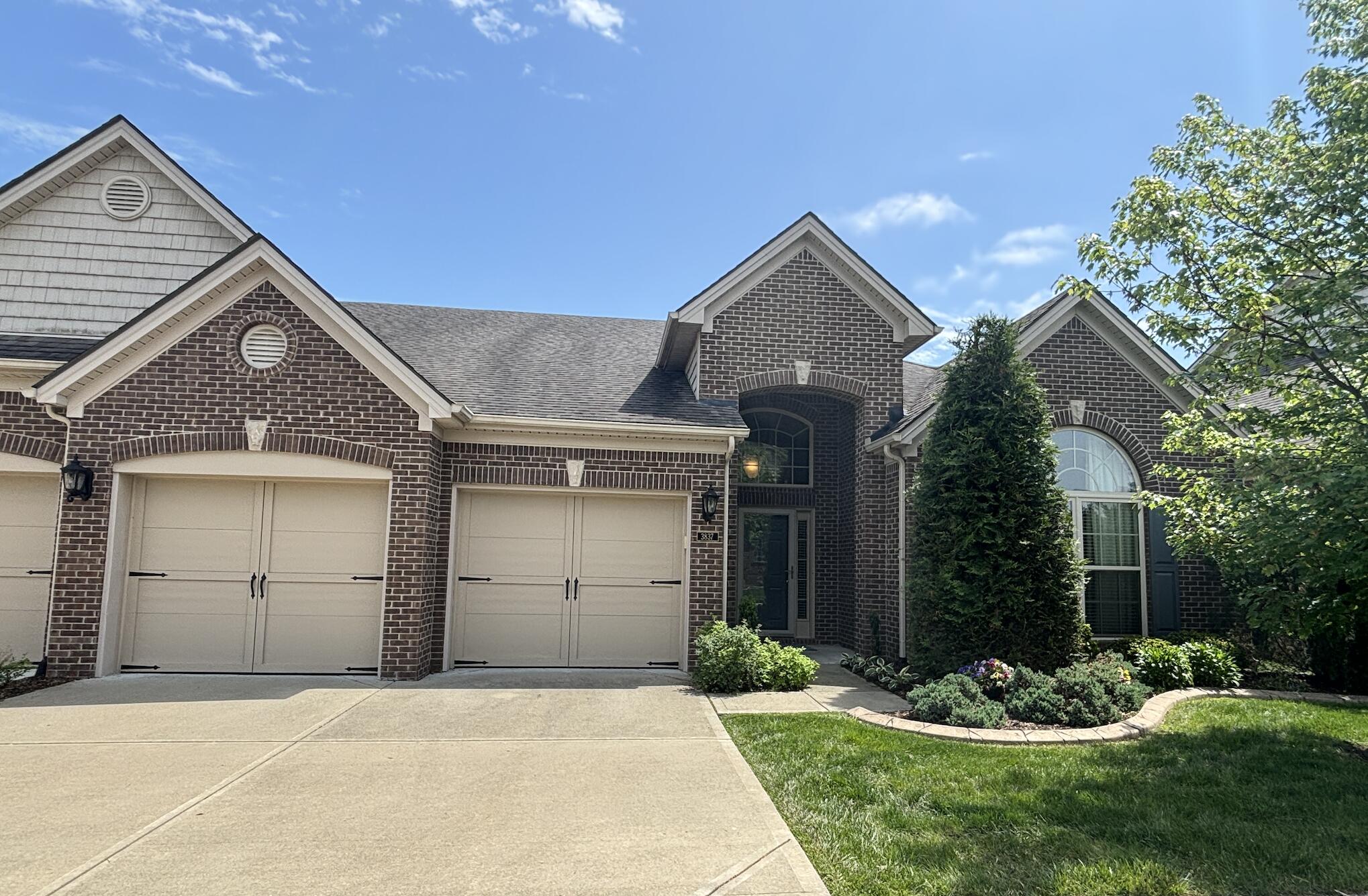 3837 Castlebridge Lane