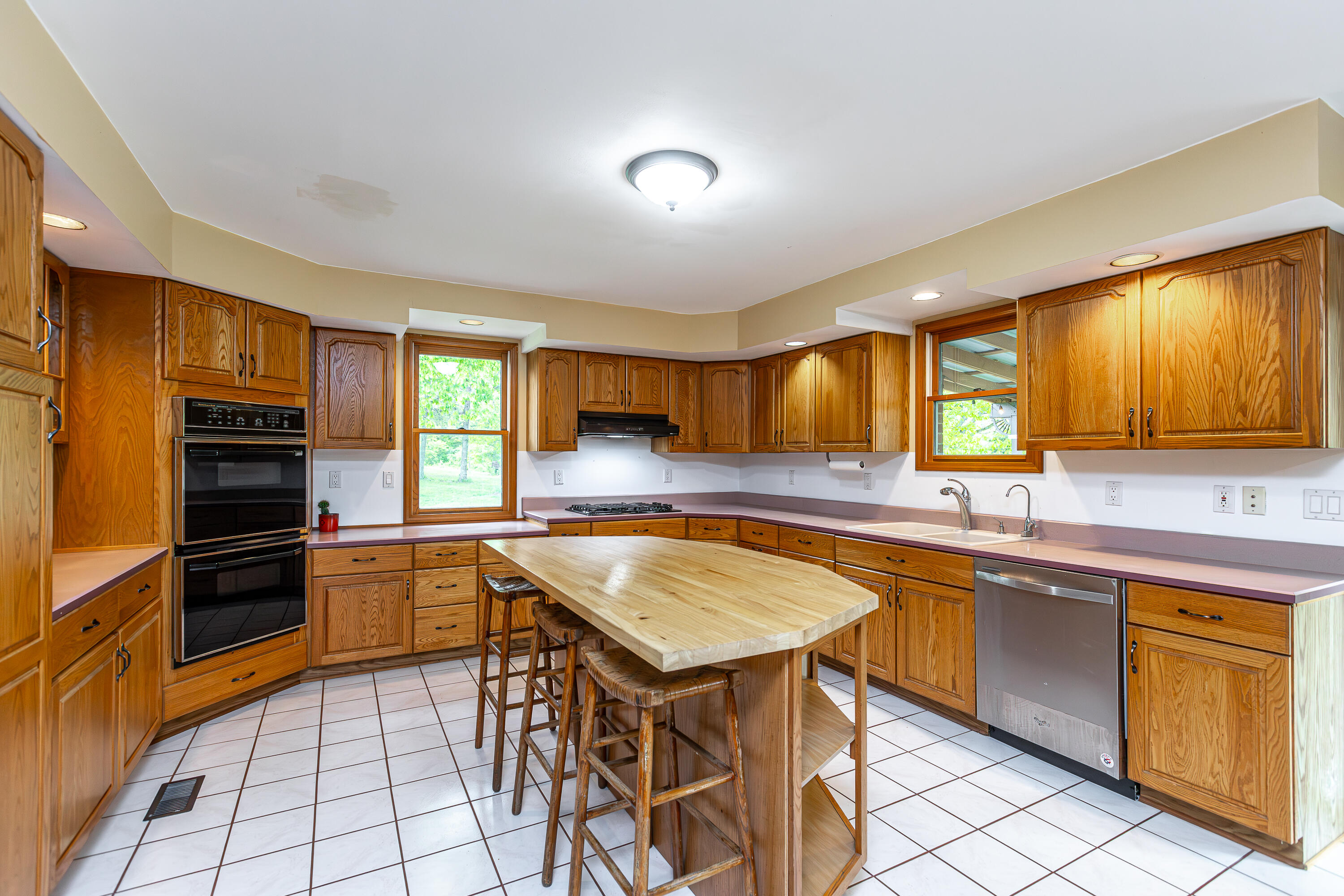 2305 Old Columbus Road