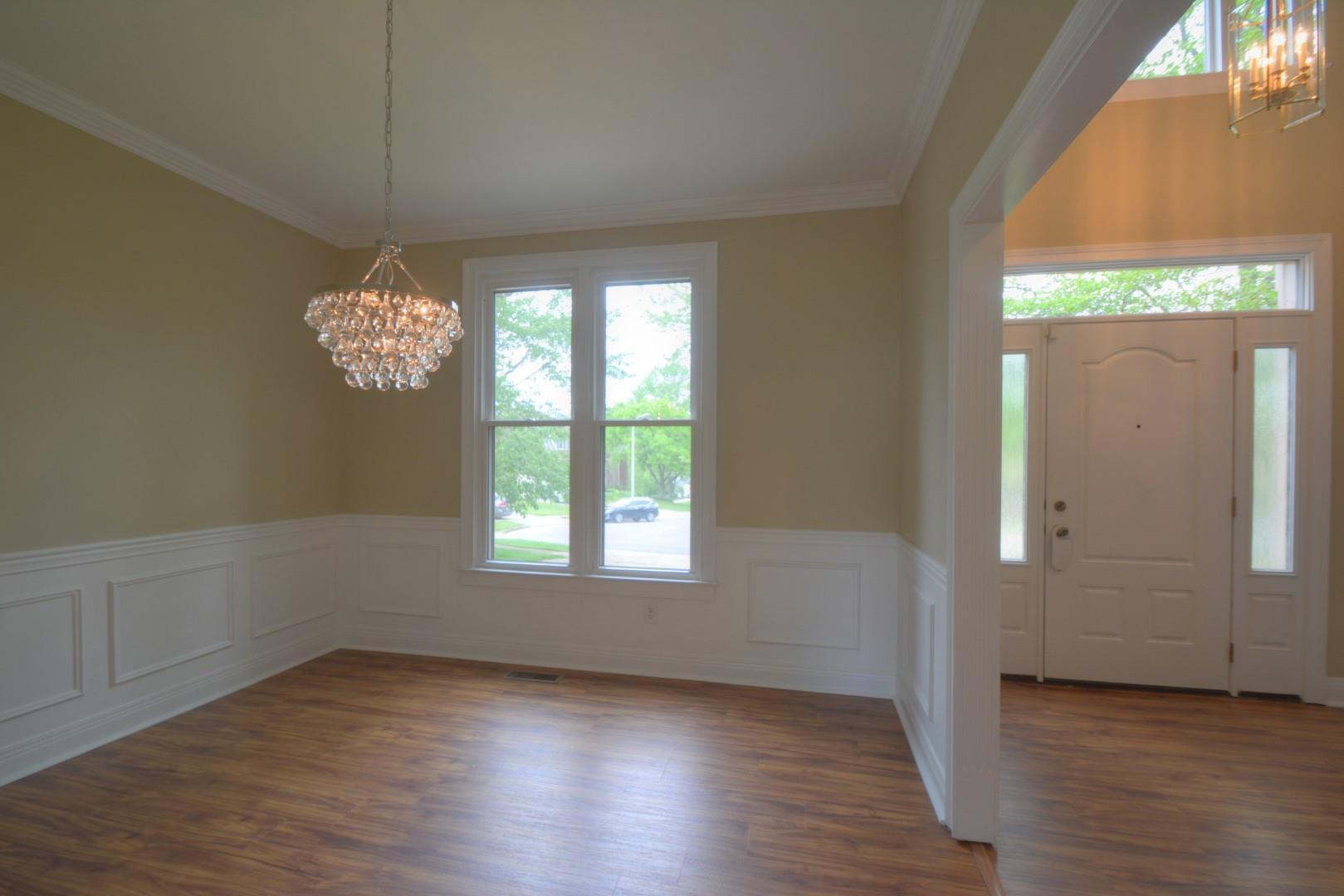 4633 Longbridge Lane