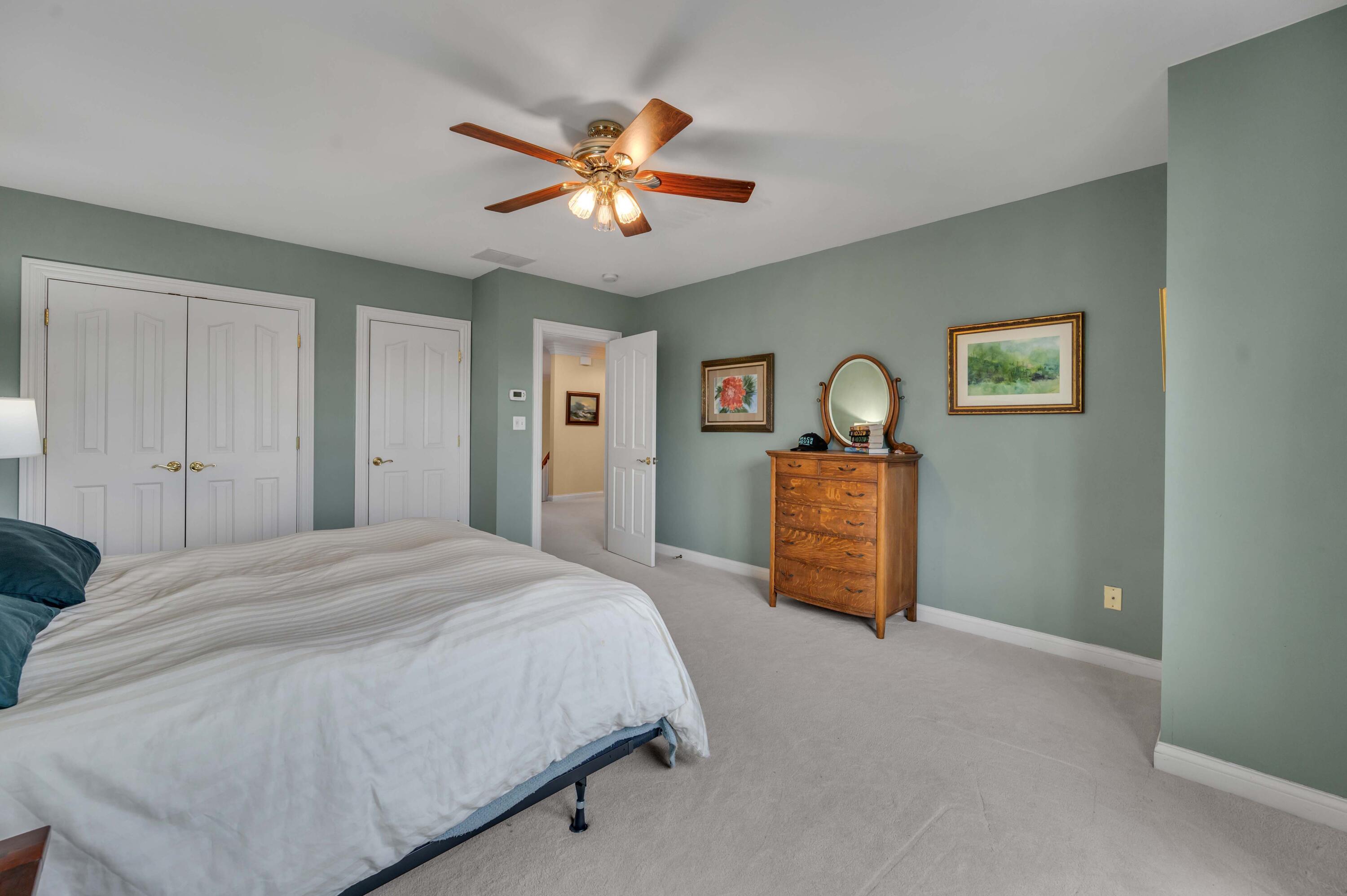 4304 Creek Valley Way