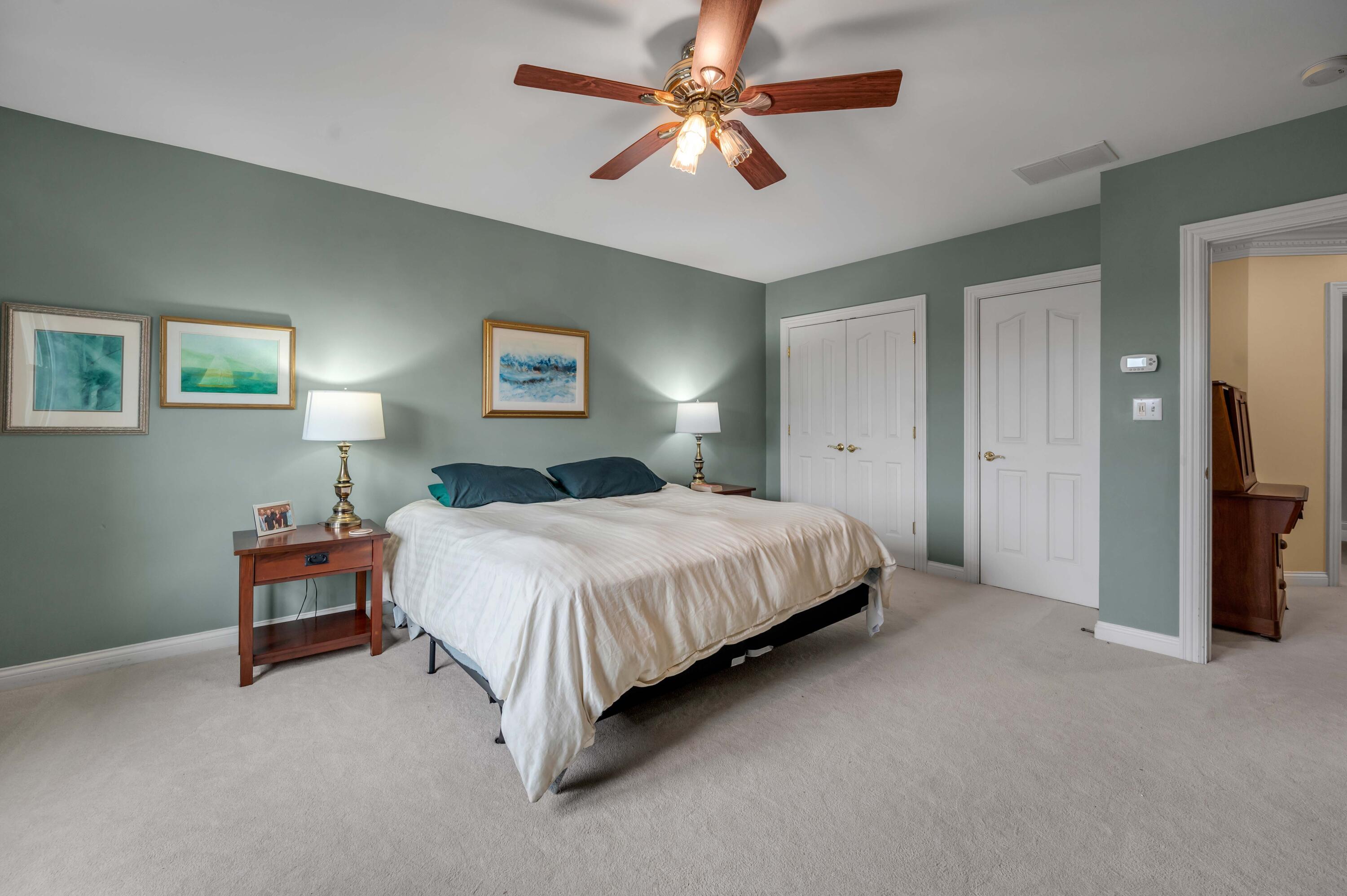 4304 Creek Valley Way