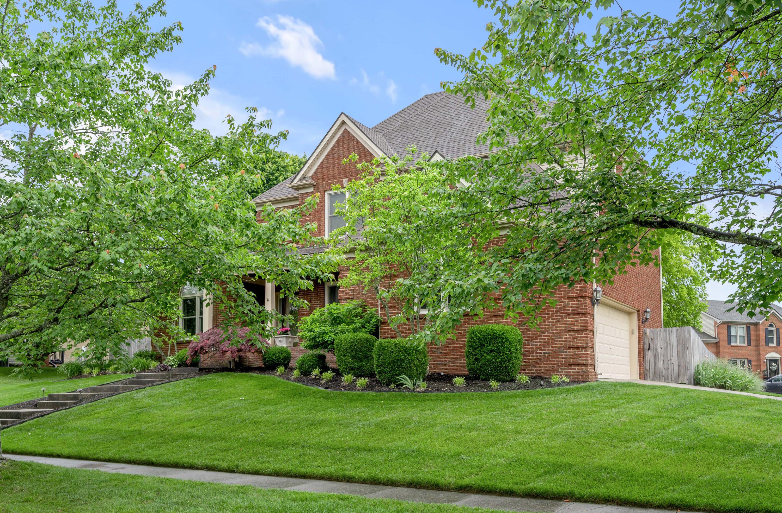 4304 Creek Valley Way