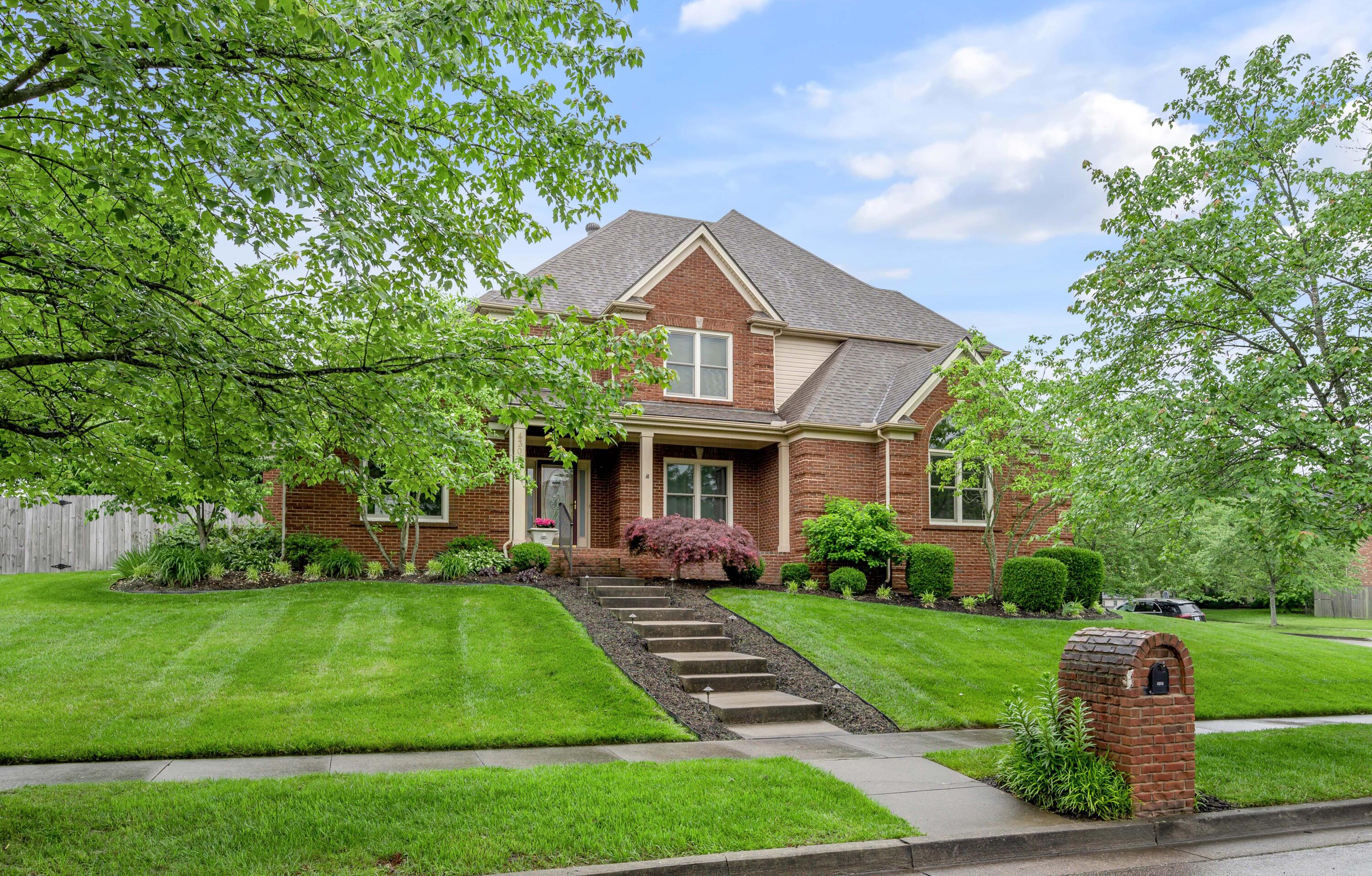 4304 Creek Valley Way