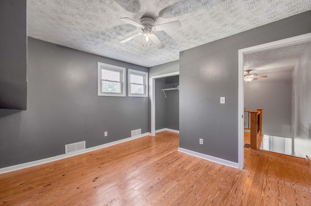 911 Charlie Norris Road