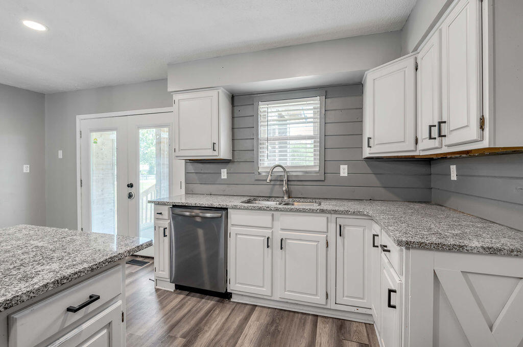 911 Charlie Norris Road