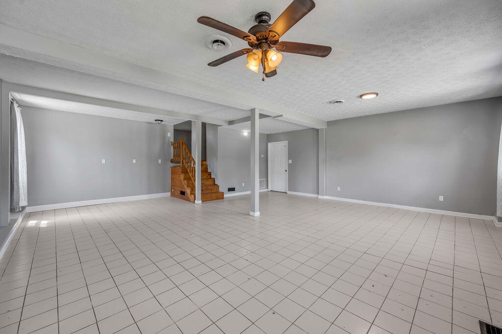 911 Charlie Norris Road