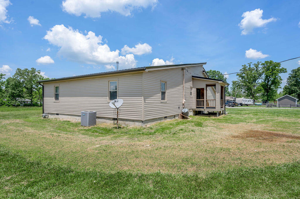 911 Charlie Norris Road