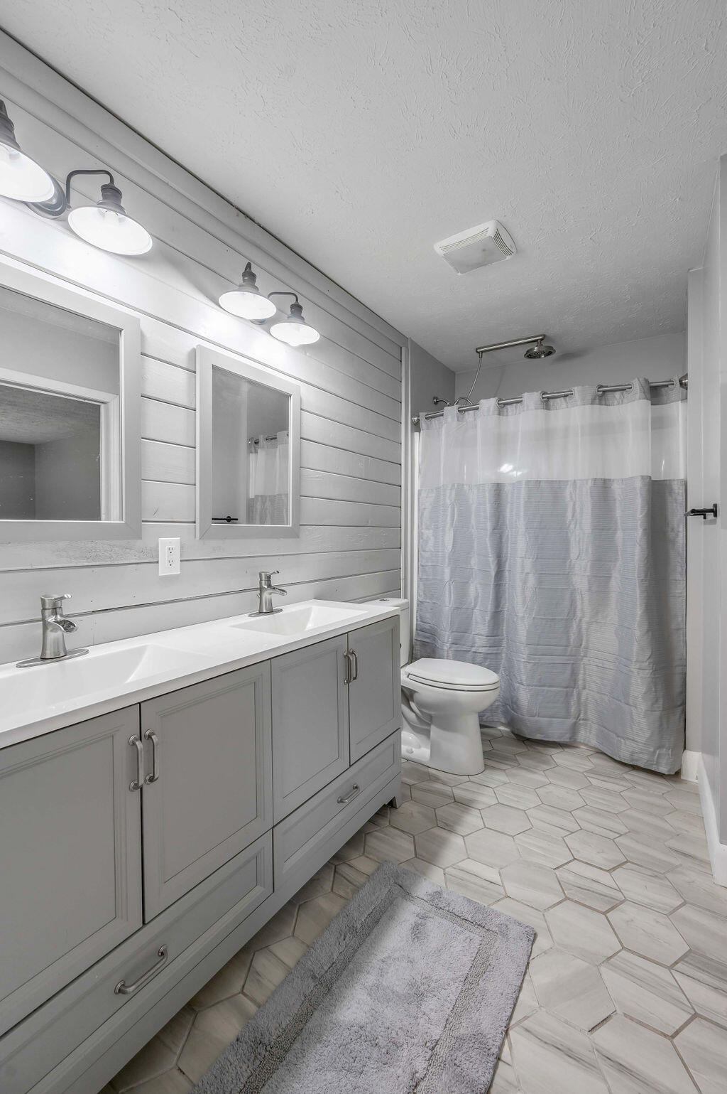 911 Charlie Norris Road