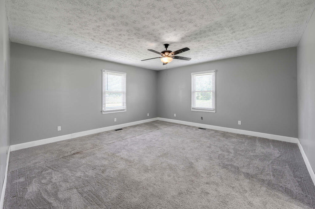 911 Charlie Norris Road