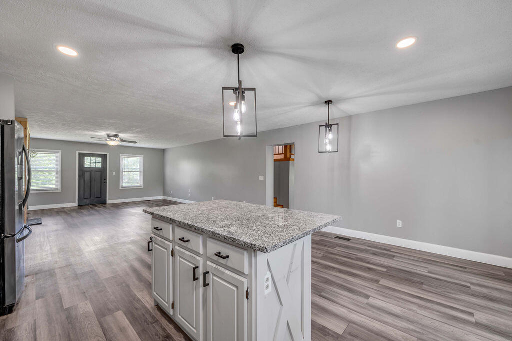 911 Charlie Norris Road