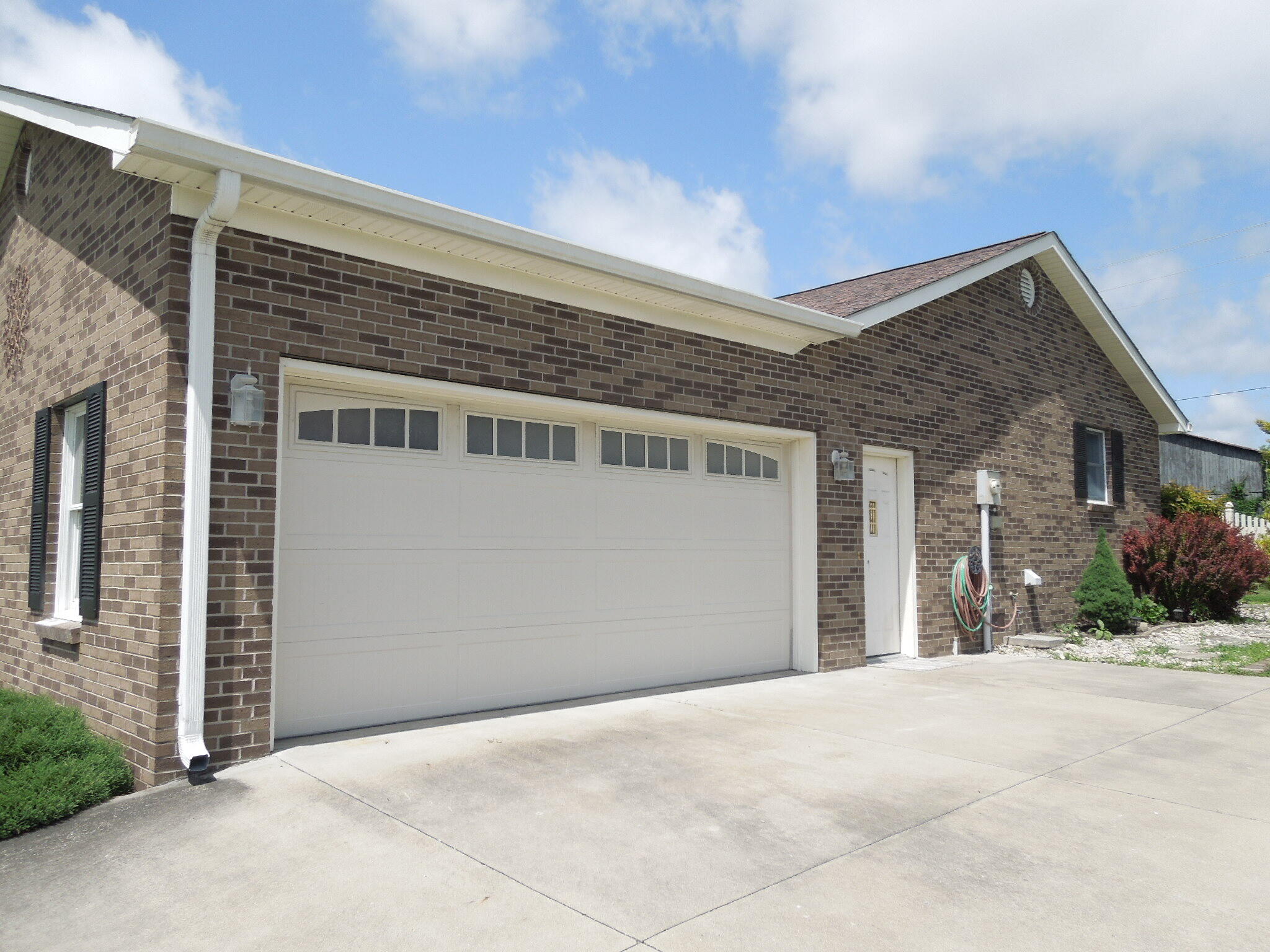 12255 Springfield Road