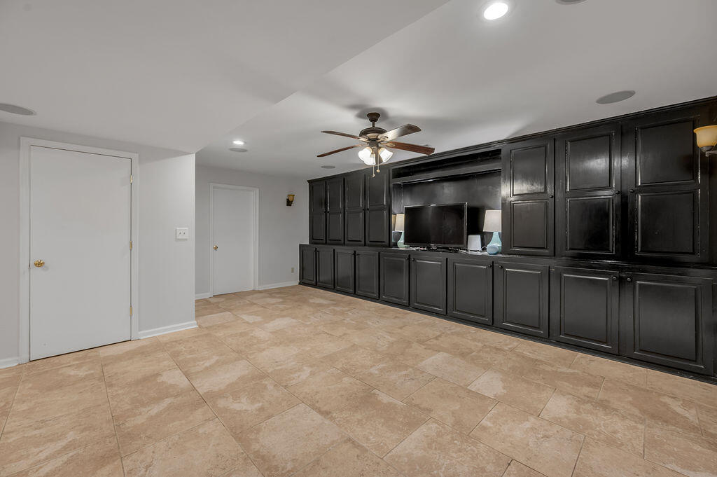 3229 Kettering Court