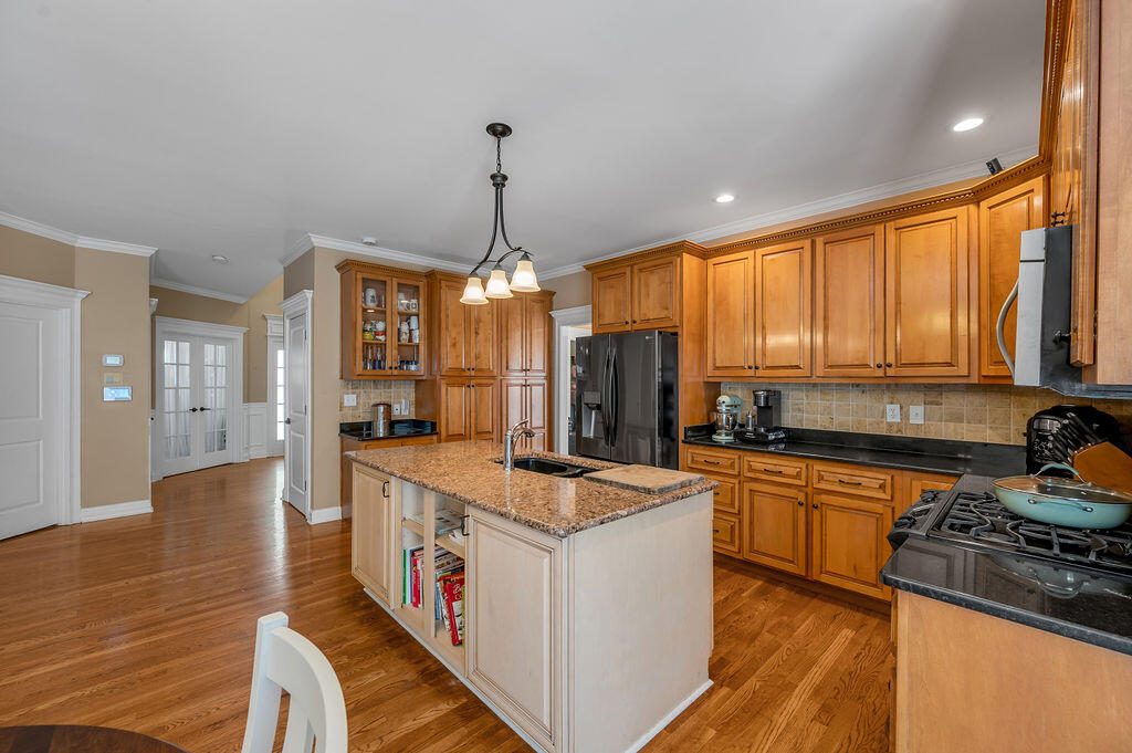 3229 Kettering Court