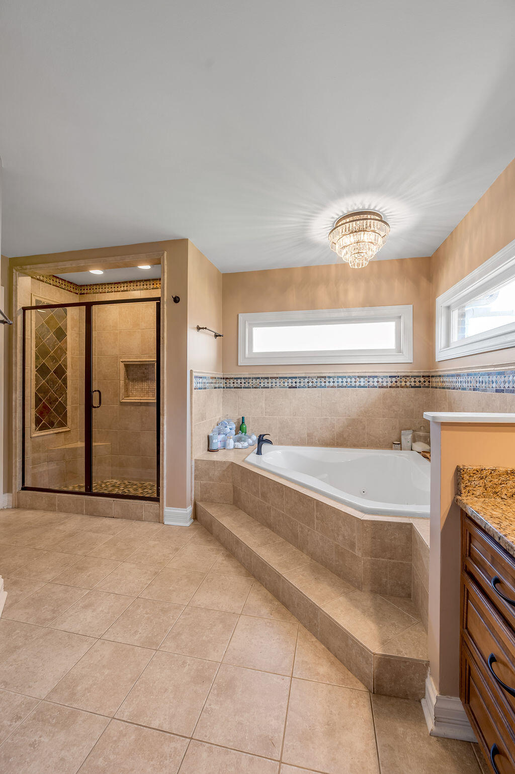 3229 Kettering Court