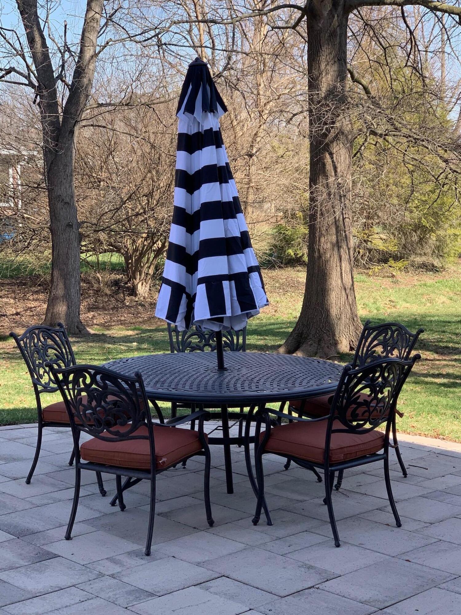 108 Patrick Henry Court