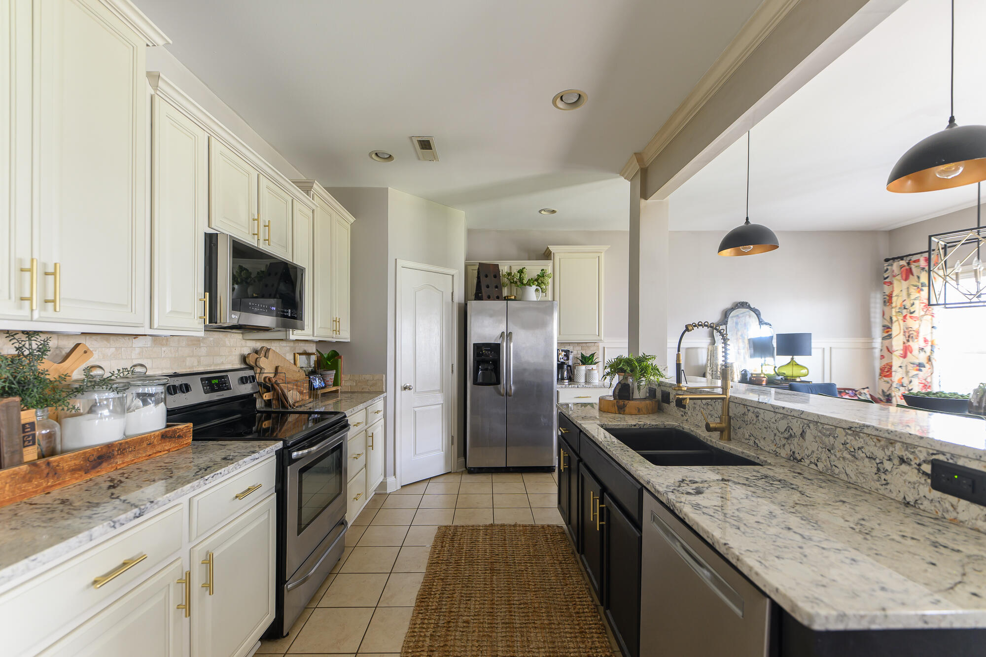 4143 Katherine Place