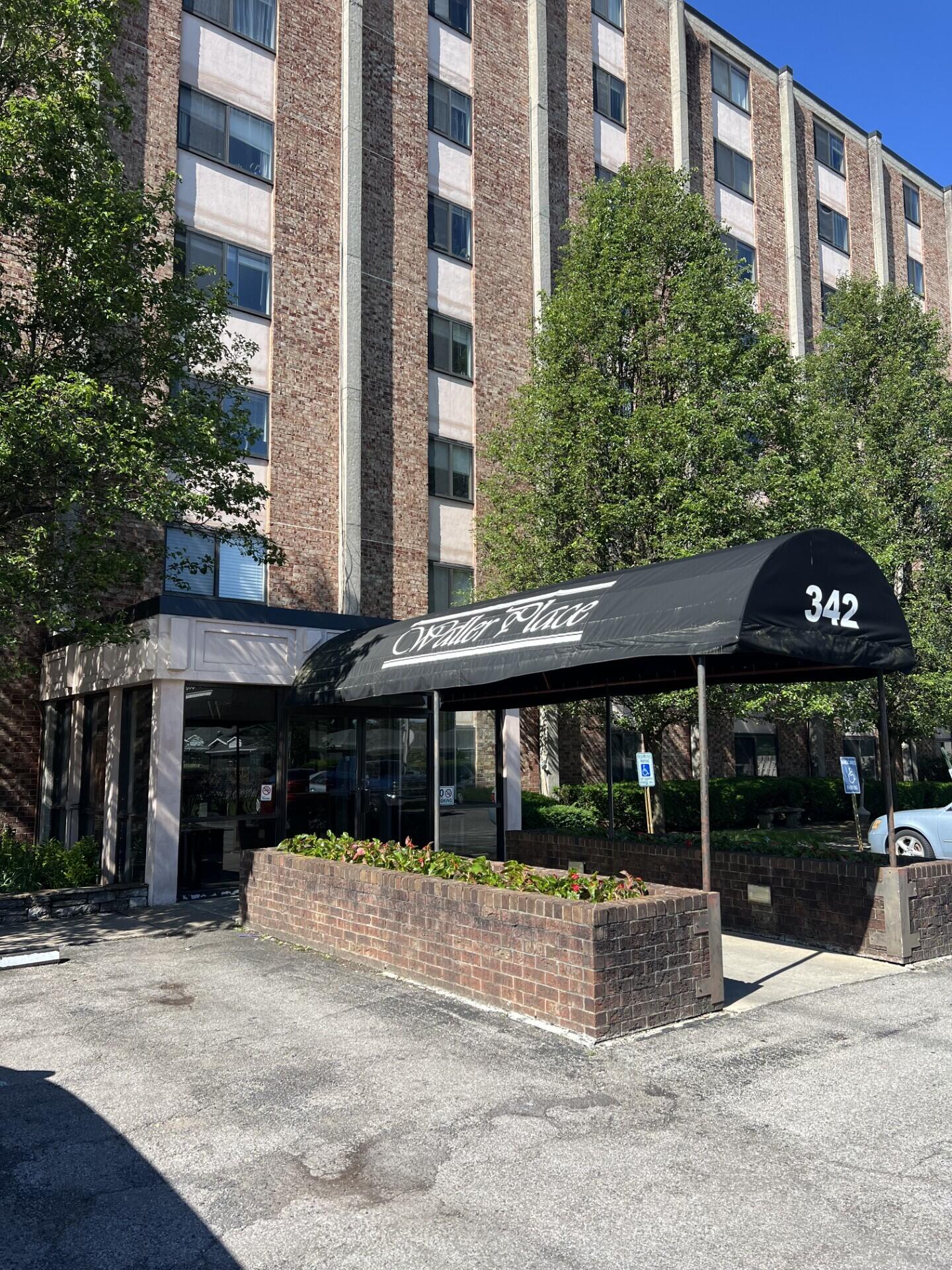 342 Waller Avenue Unit: 7C