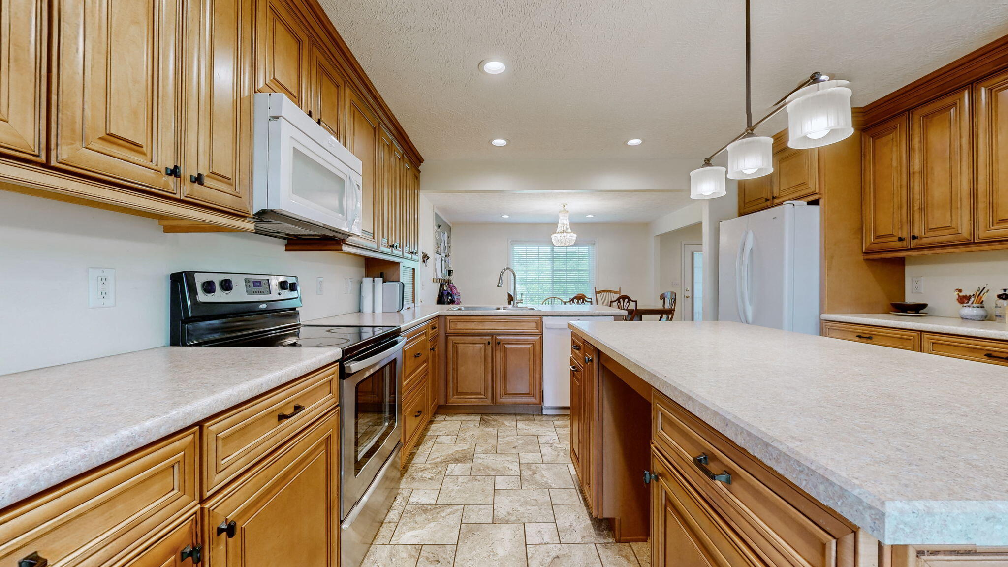 5032 Bob White Drive