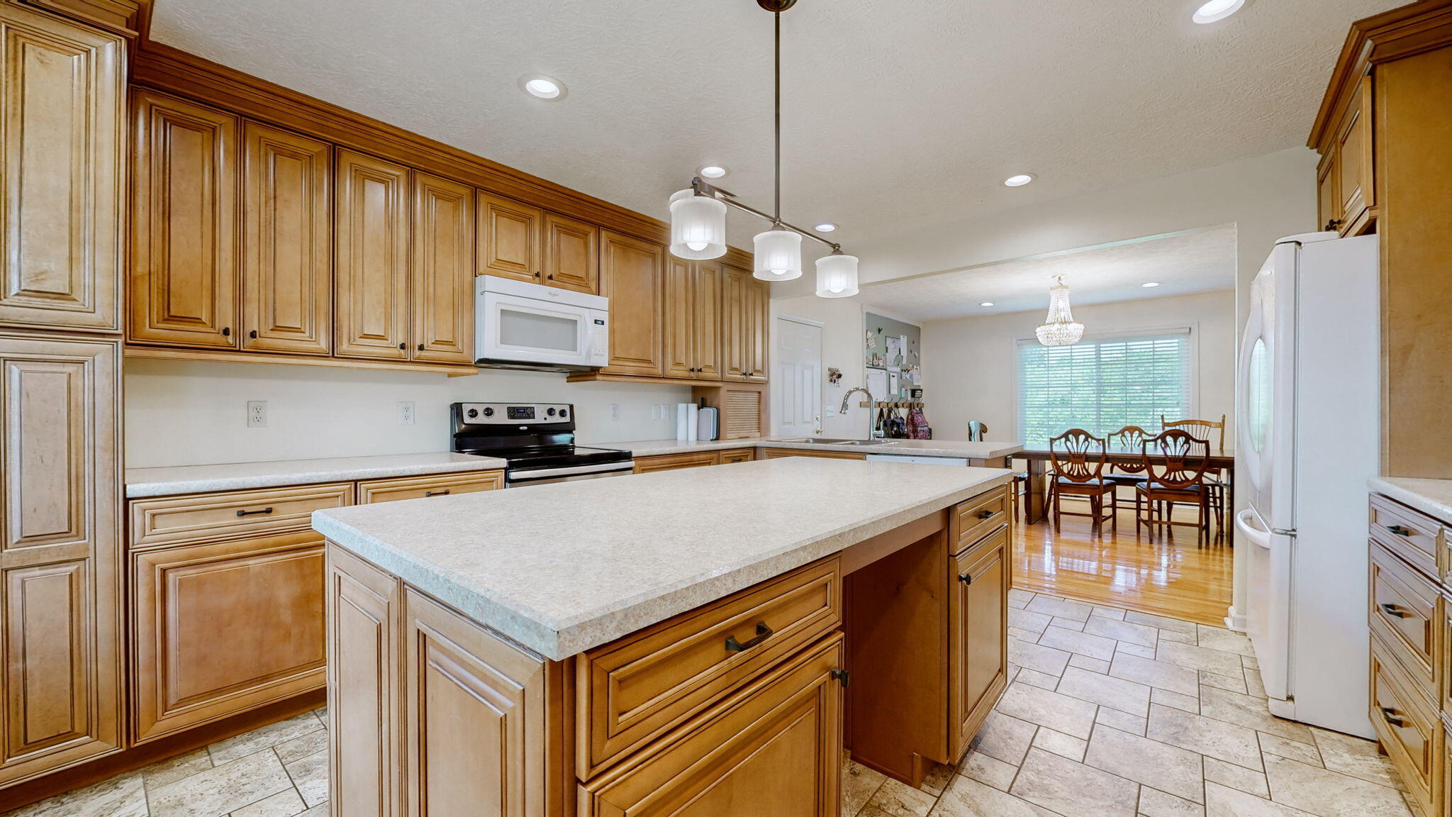 5032 Bob White Drive