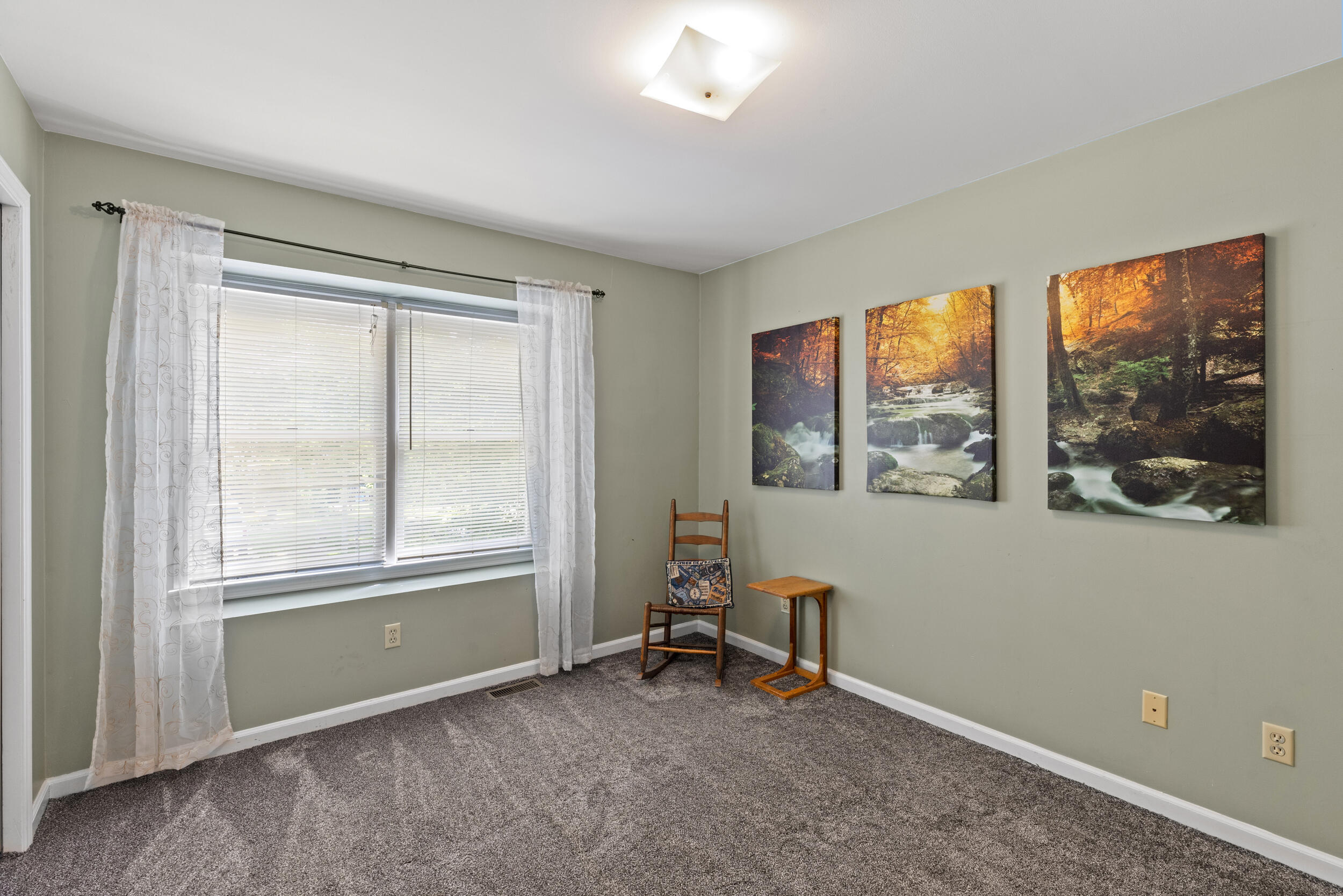 2220 Santa Anita Drive