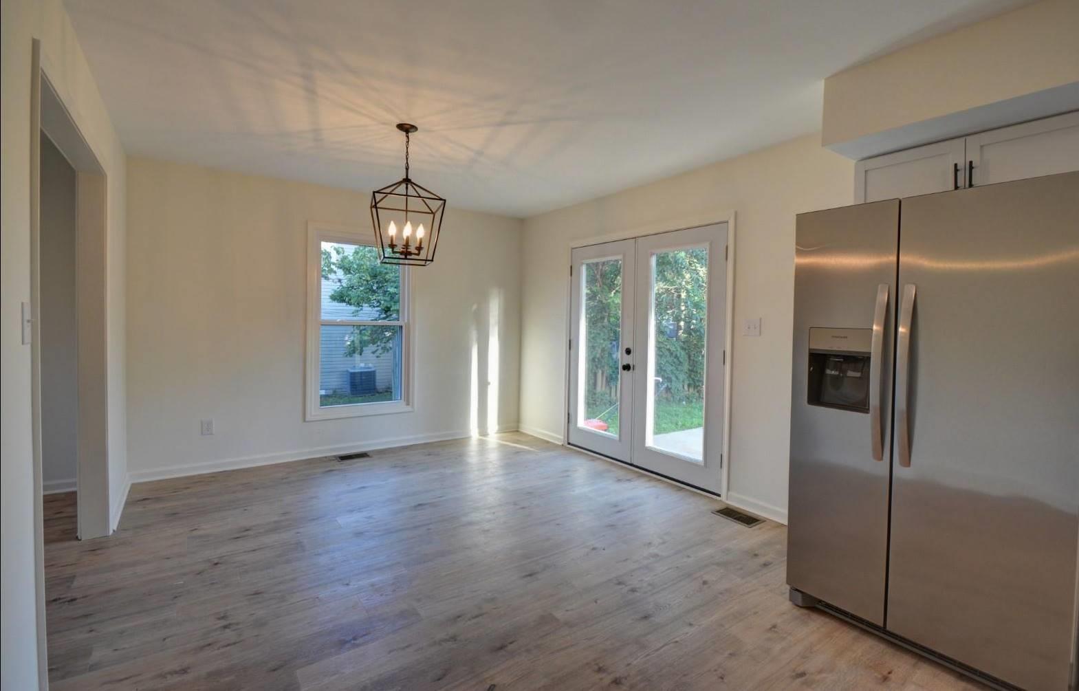 232 Colchester Drive