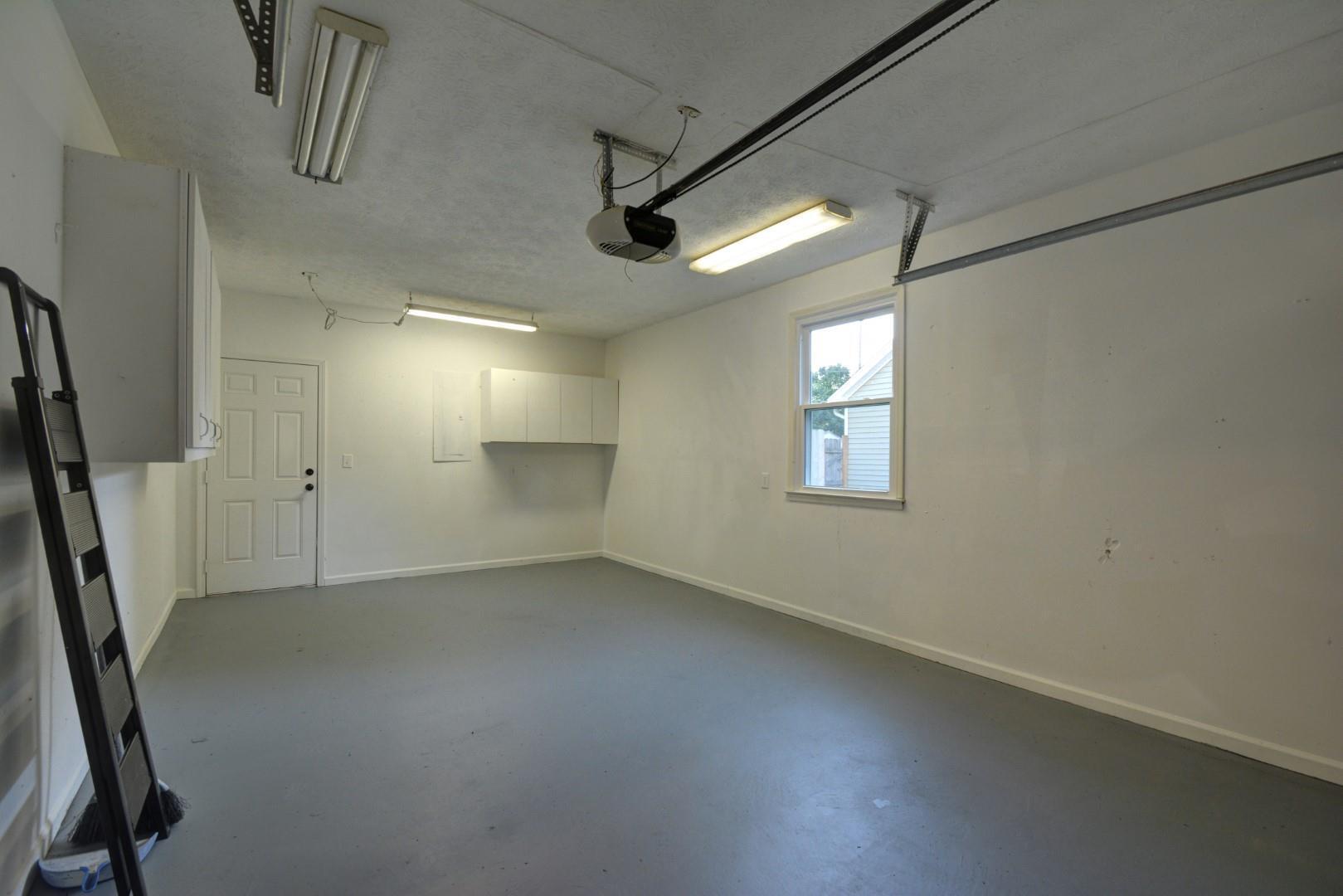 232 Colchester Drive