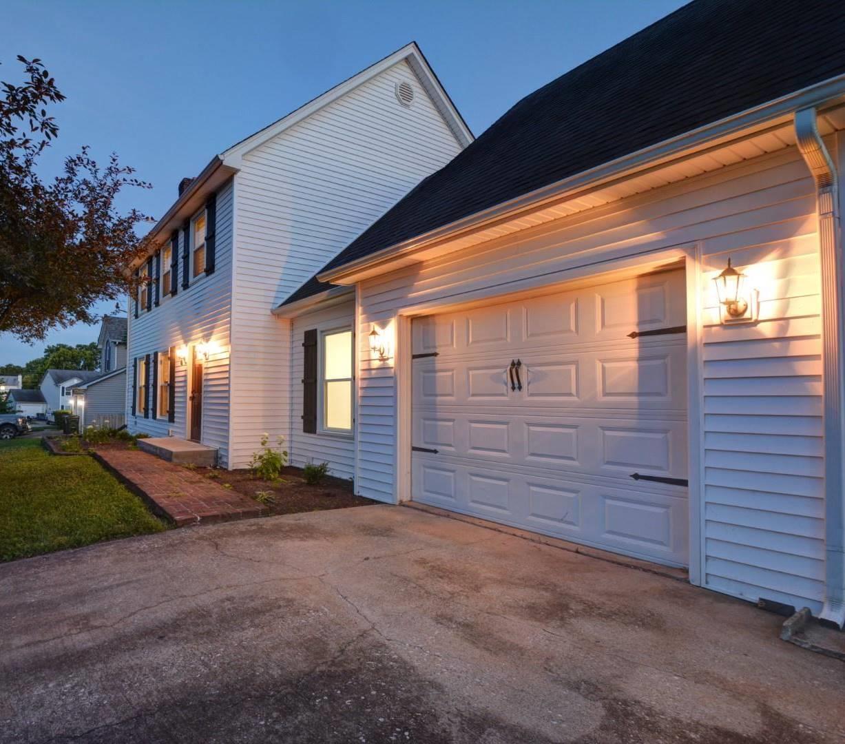 232 Colchester Drive