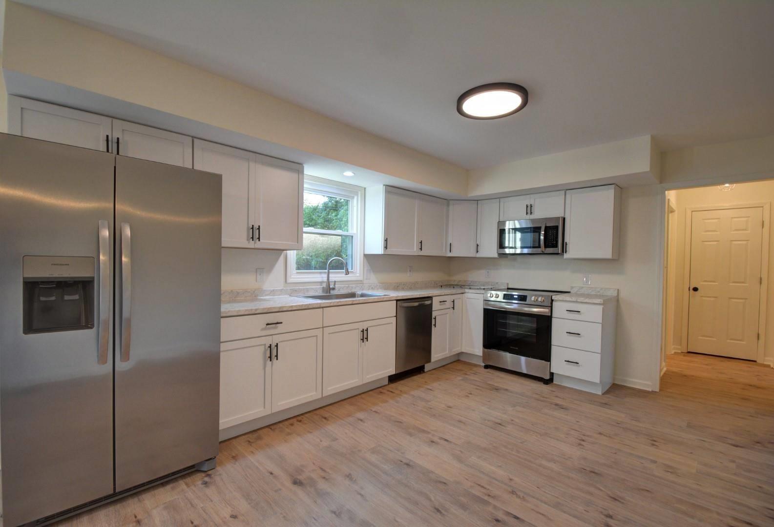 232 Colchester Drive