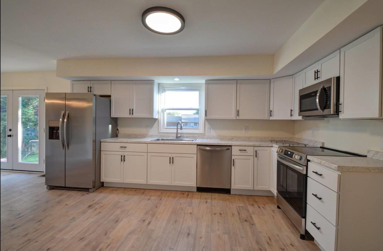 232 Colchester Drive