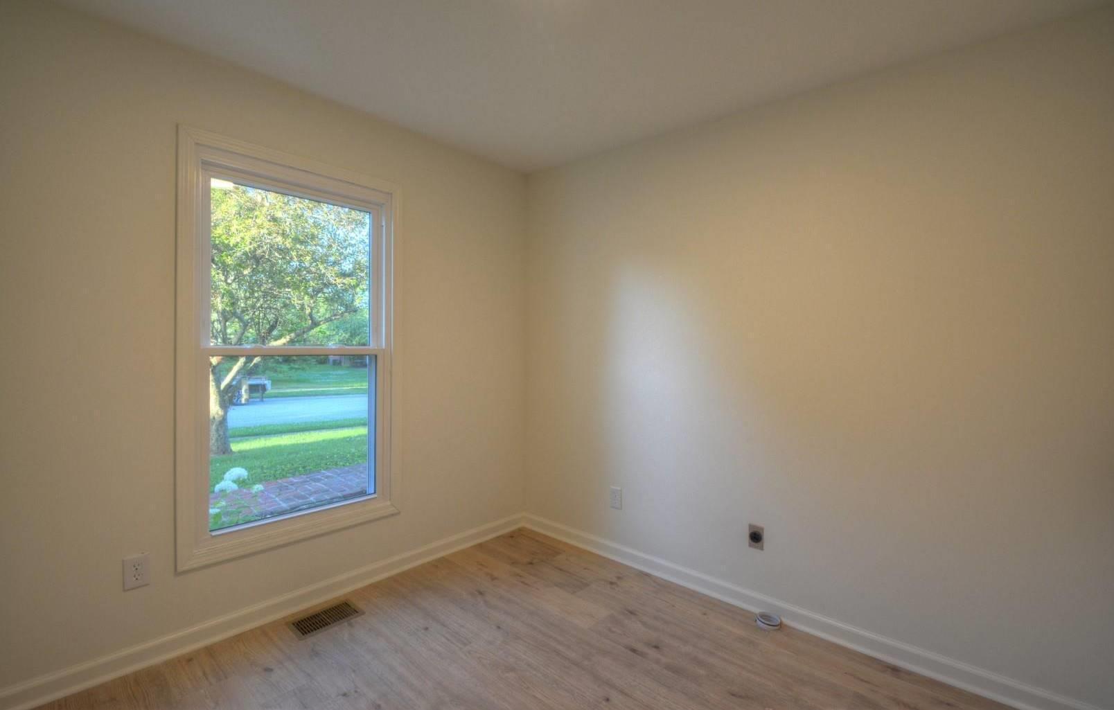 232 Colchester Drive