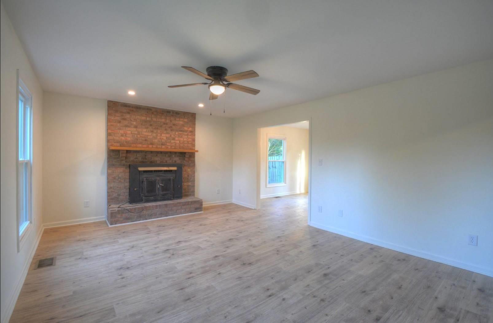 232 Colchester Drive