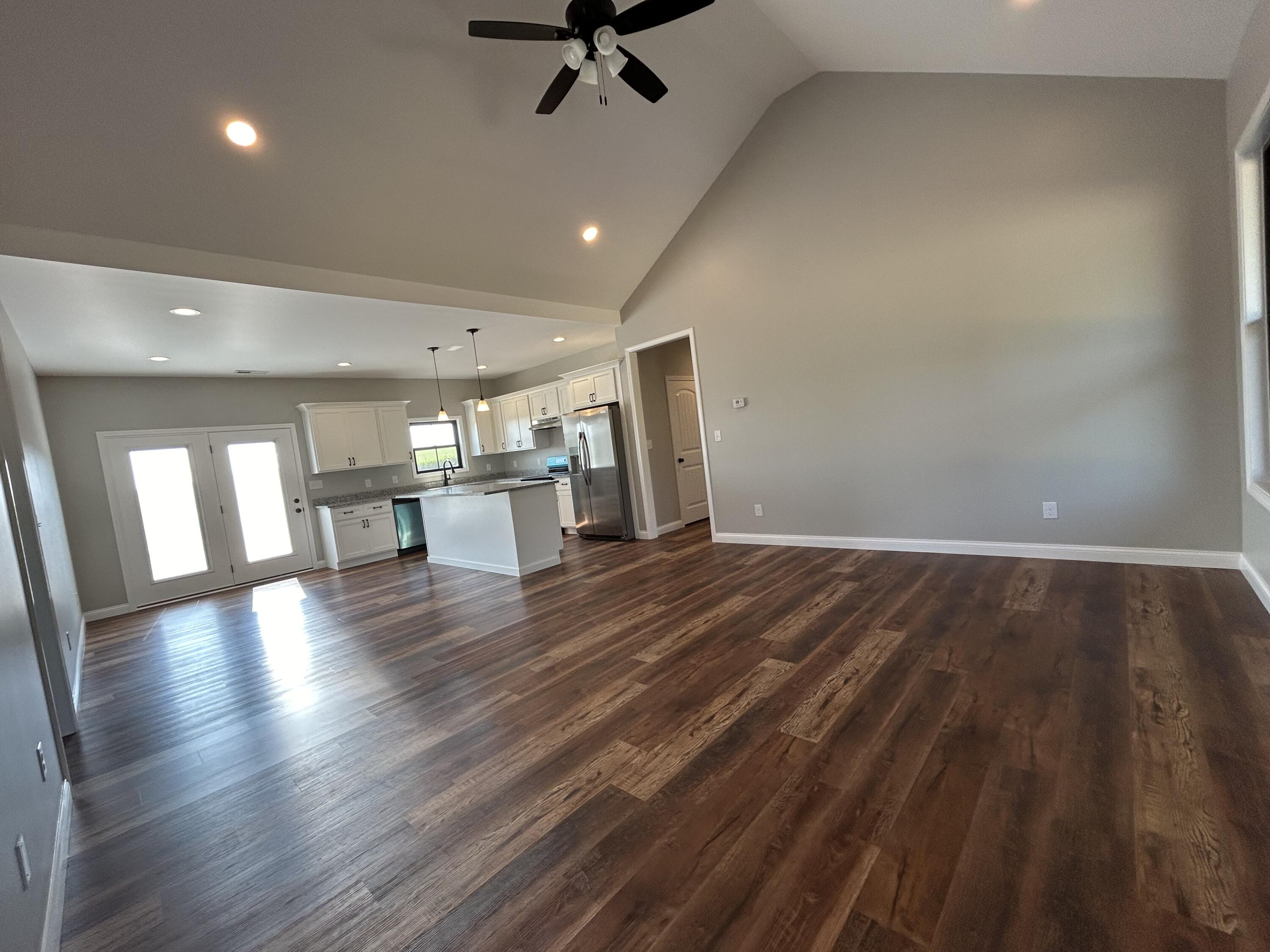 543 Robb Road Unit: lot 4